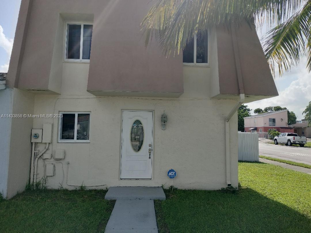 4619 185th St, Miami Gardens, FL, 33055 United States, 2 Bedrooms Bedrooms, ,1 BathroomBathrooms,Residential,For Sale,185th St,A11433858