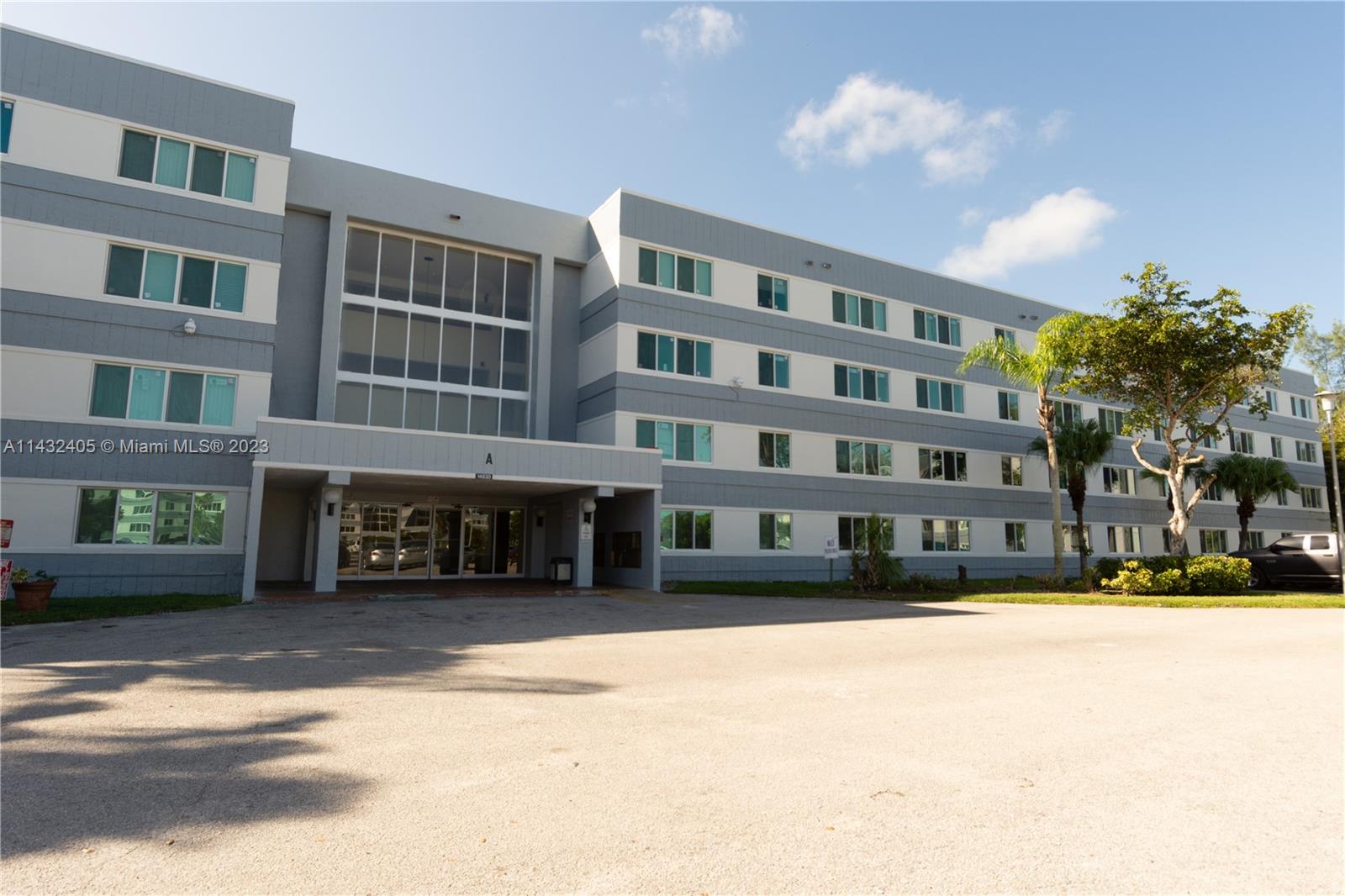 14840 Naranja Lakes Blvd C2M, Homestead, Florida 33032, ,Commercialsale,For Sale,14840 Naranja Lakes Blvd C2M,A11432405