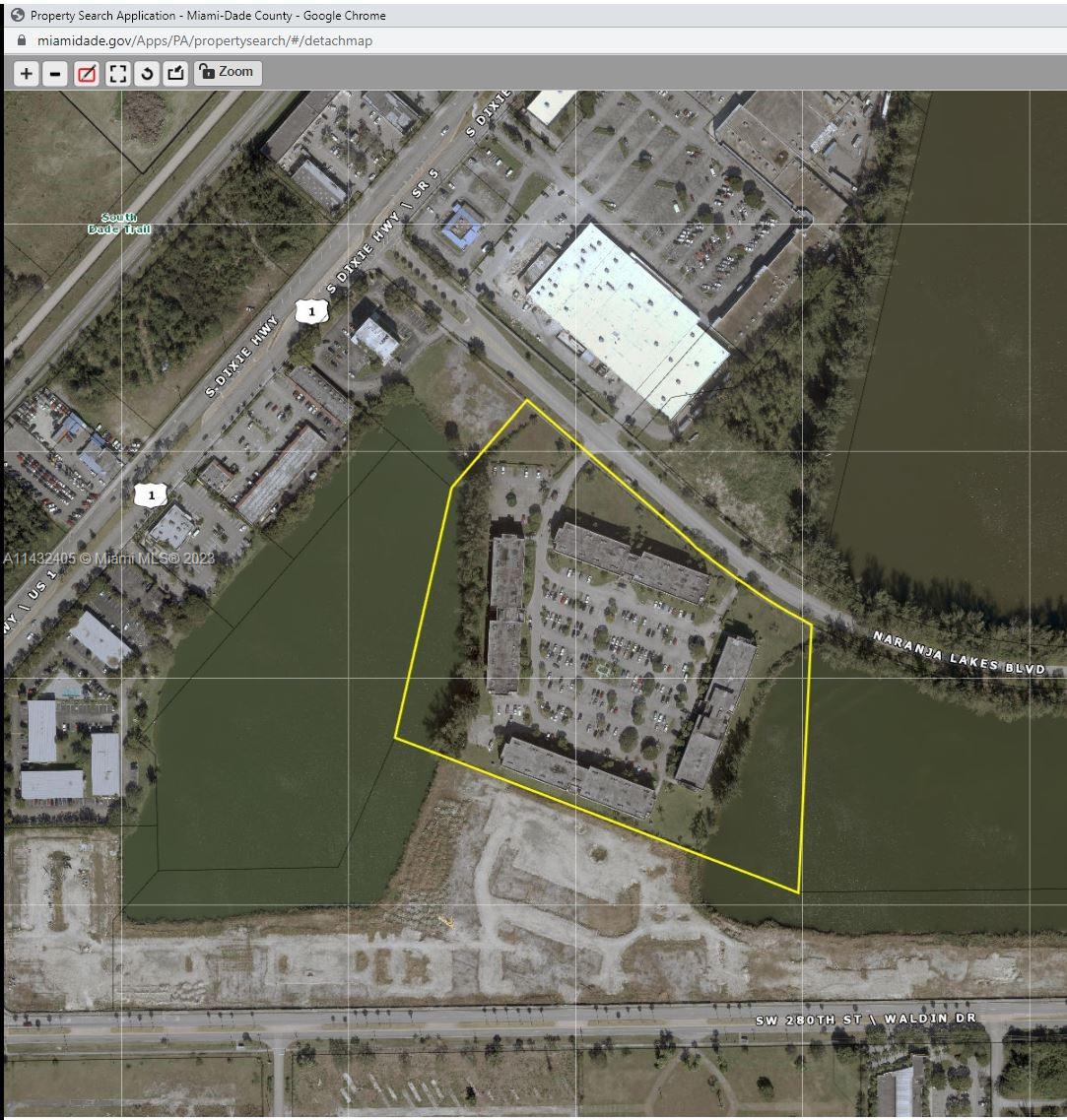 Aerial wide shot of the complex, composed of four buildings for a total of 241 units.