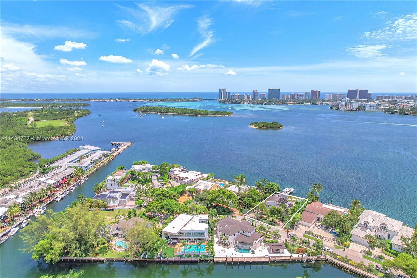 13255 Biscayne Bay Dr, North Miami, FL, 33181 United States, 4 Bedrooms Bedrooms, ,3 BathroomsBathrooms,Residential,For Sale,Biscayne Bay Dr,A11434732