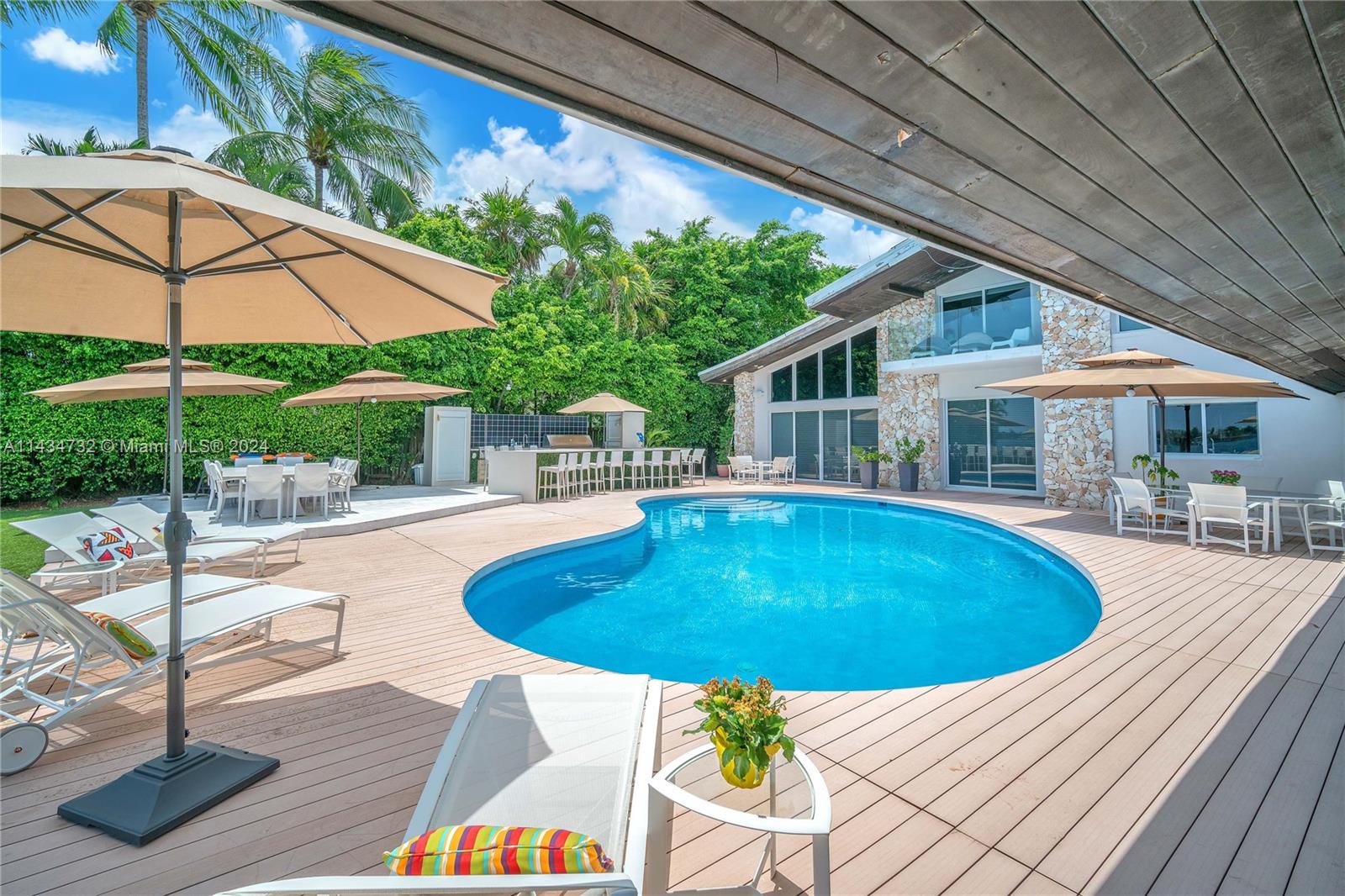 13255 Biscayne Bay Dr, North Miami, FL, 33181 United States, 4 Bedrooms Bedrooms, ,3 BathroomsBathrooms,Residential,For Sale,Biscayne Bay Dr,A11434732