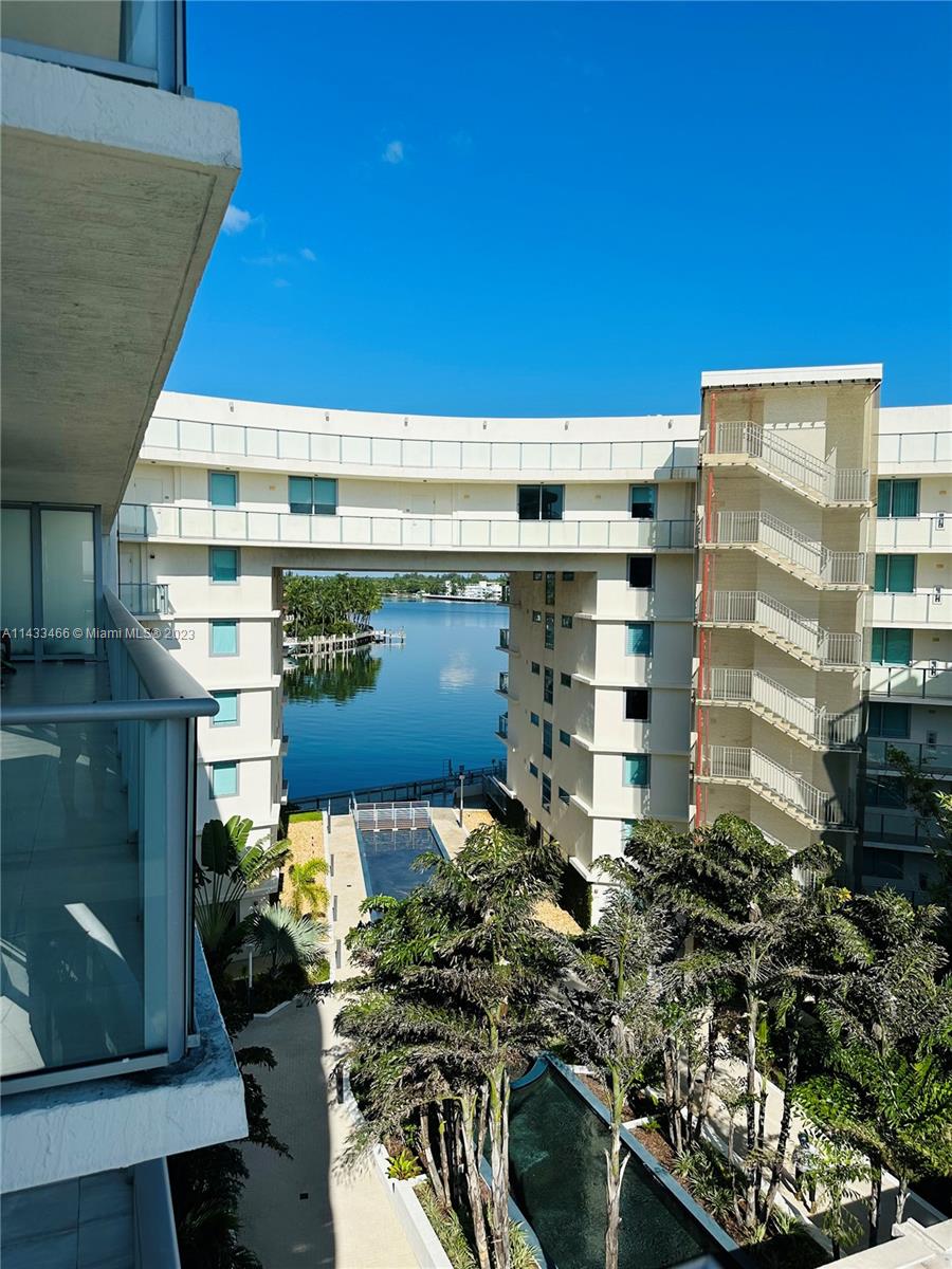 Beautiful 2 bed / 2 bath unit in this exclusive boutique building in the heart of North Beach, walking distance to the beach with great water views. Peloro has a great location, 5-10 minutes away from South Beach. It is comfortable & relaxed in a quiet neighborhood. Peloro offers amenities such as Waterfront swimming pool & whirlpool with sundeck overlooking the Intracoastal, Fitness Center, Marina with 18 slips, Sauna & more!! Tenant Occupied, at least 24 HR advance notice.