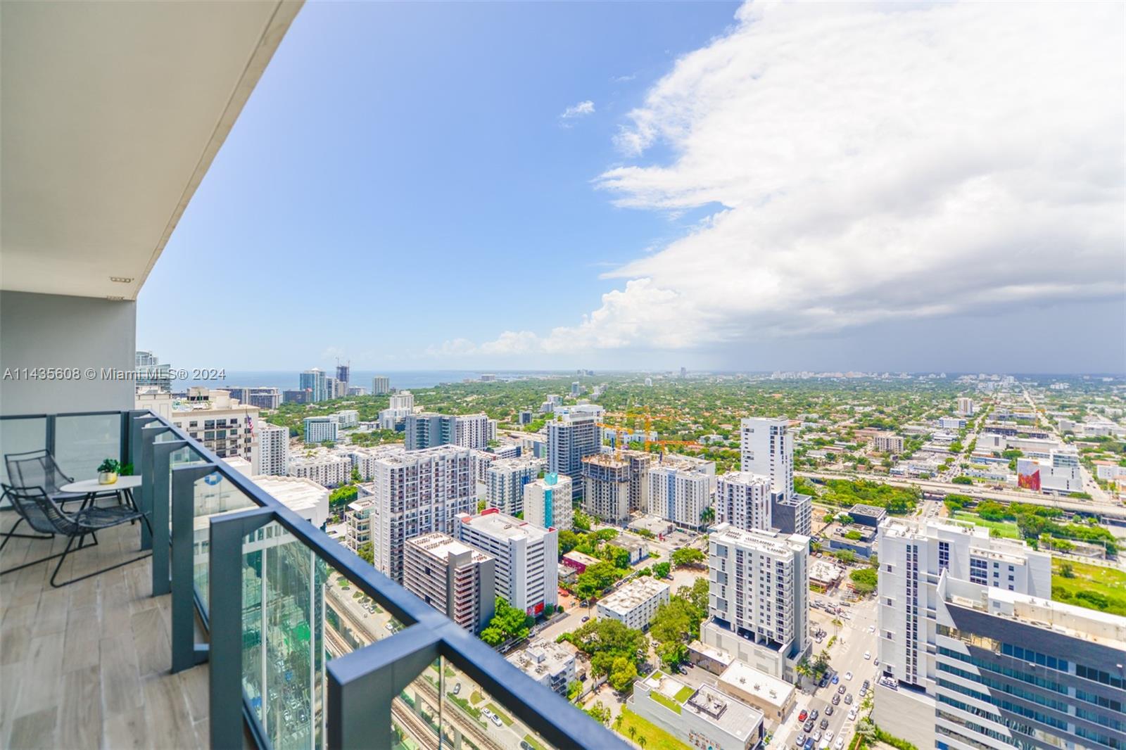 88 SW 7th St 3504, Miami, Florida 33130, 2 Bedrooms Bedrooms, ,2 BathroomsBathrooms,Residential,For Sale,88 SW 7th St 3504,A11435608