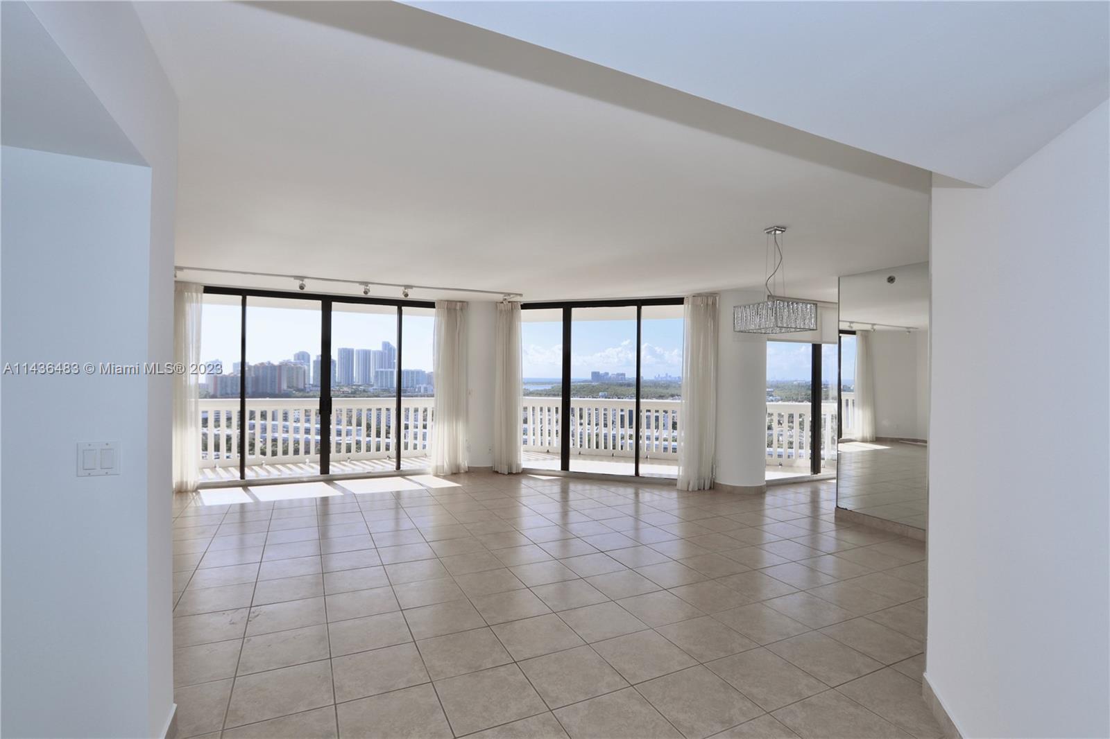 2000 Island Blvd 1902, Aventura, FL 33160, 2 Bedrooms Bedrooms, ,2 BathroomsBathrooms,Residential,For Sale,Island Blvd,A11436483