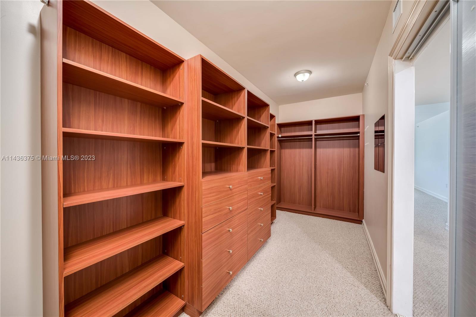 20201 E Country Club Dr 404, Aventura, FL 33180, 2 Bedrooms Bedrooms, ,2 BathroomsBathrooms,Residential,For Sale,Country Club Dr,A11436375