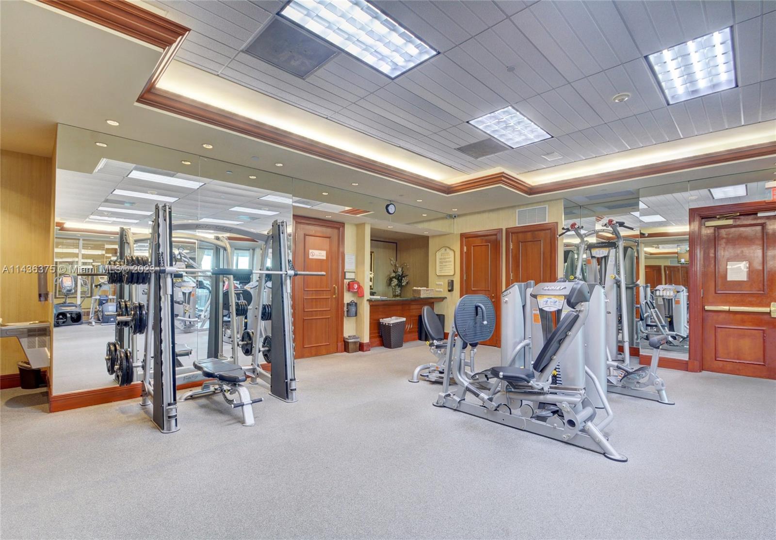 20201 E Country Club Dr 404, Aventura, FL 33180, 2 Bedrooms Bedrooms, ,2 BathroomsBathrooms,Residential,For Sale,Country Club Dr,A11436375