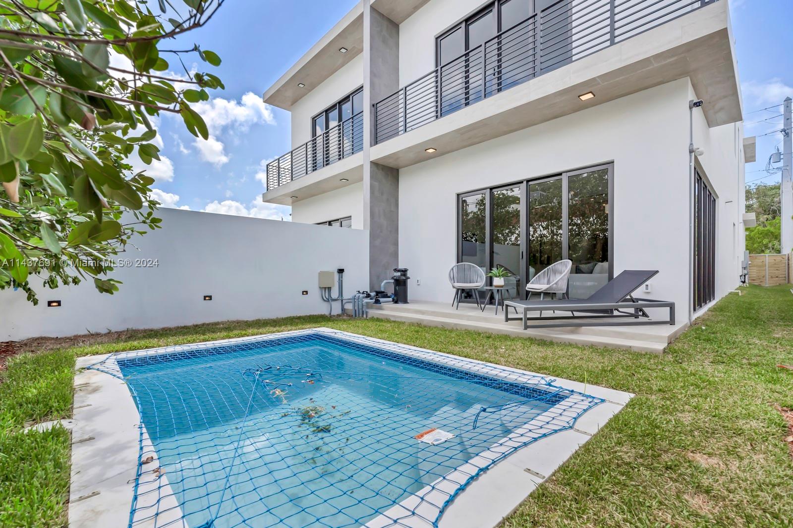 1519 SW 22nd Ter A, Miami, Florida 33145, 3 Bedrooms Bedrooms, ,3 BathroomsBathrooms,Residential,For Sale,1519 SW 22nd Ter A,A11437691