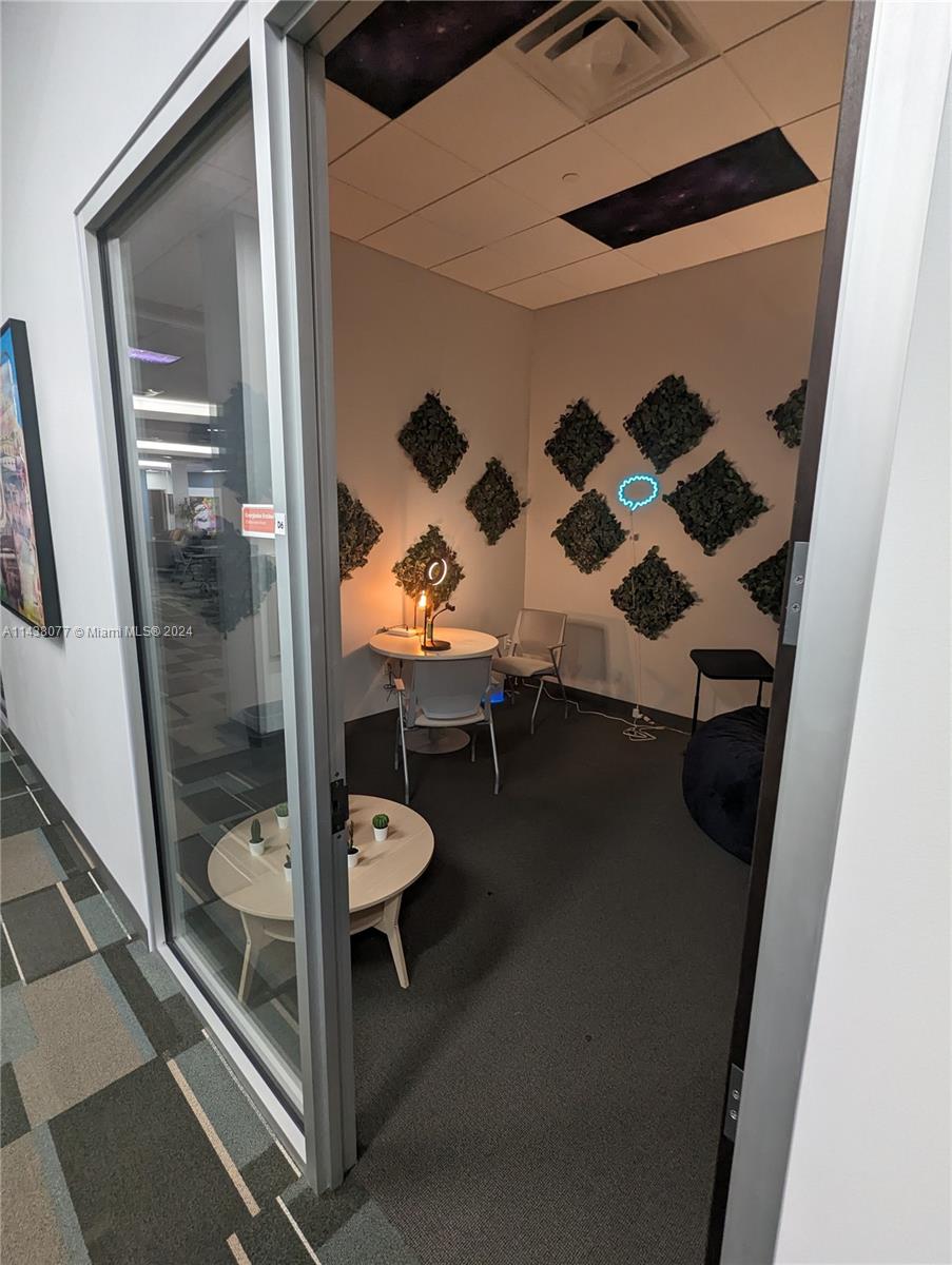 1501 Biscayne Blvd 501W, Florida 33132, ,Commerciallease,For Rent,1501 Biscayne Blvd 501W,A11438077