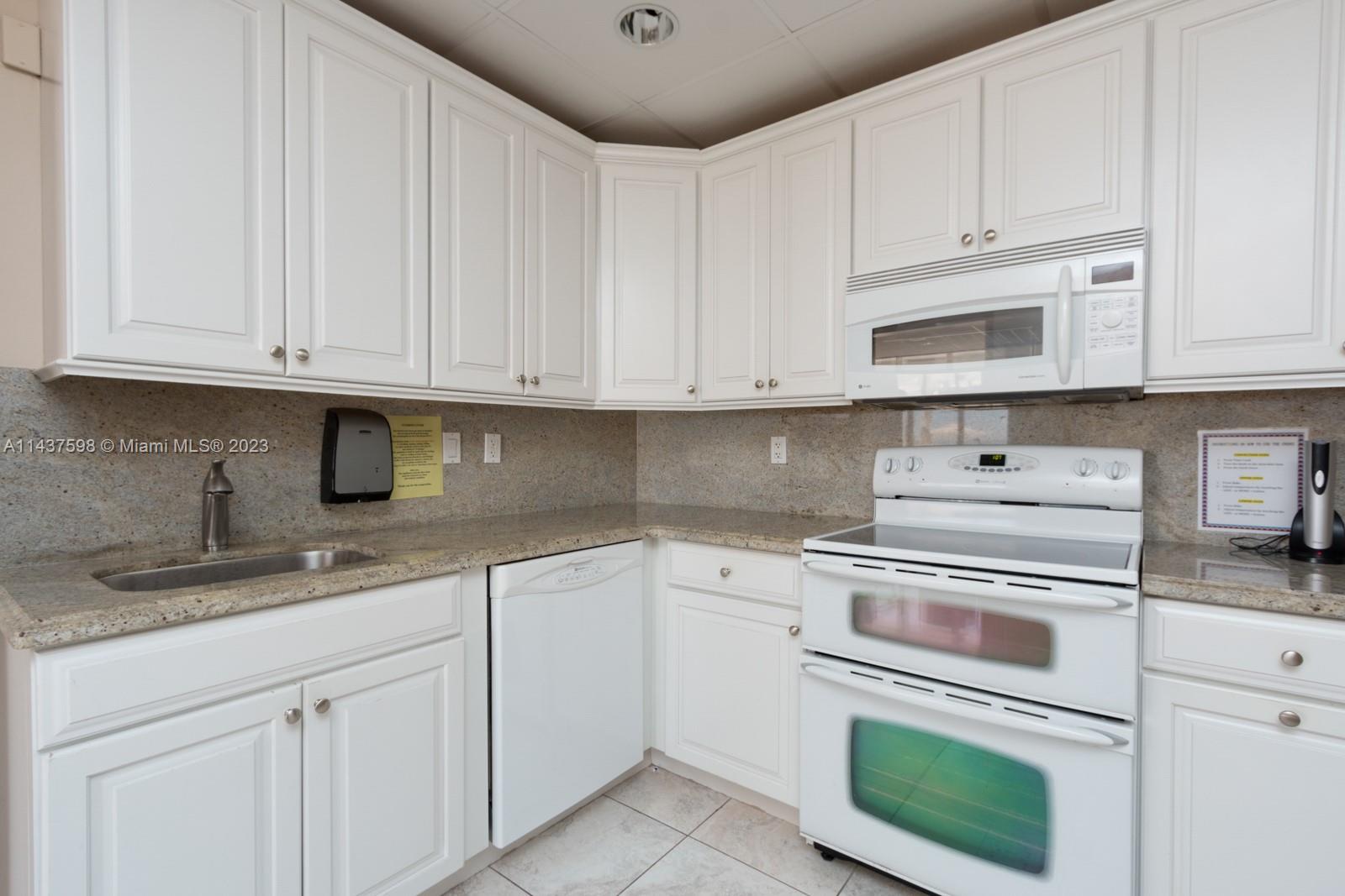 Kitchen in the clubroom