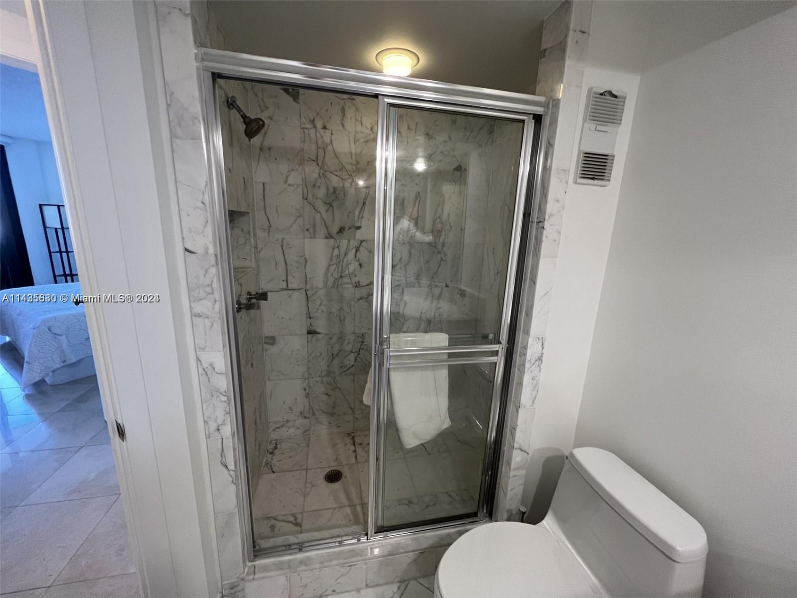 3000 Island Blvd 1401, Aventura, FL 33160, 2 Bedrooms Bedrooms, ,2 BathroomsBathrooms,Residential,For Sale,Island Blvd,A11435630