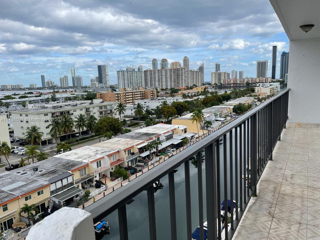 3545 NE 166th St 1004, North Miami Beach, Florida 33160, 2 Bedrooms Bedrooms, ,2 BathroomsBathrooms,Residential,For Sale,3545 NE 166th St 1004,A11438503