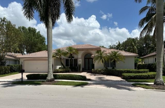 2484  Eagle Watch Ct  For Sale A11438514, FL