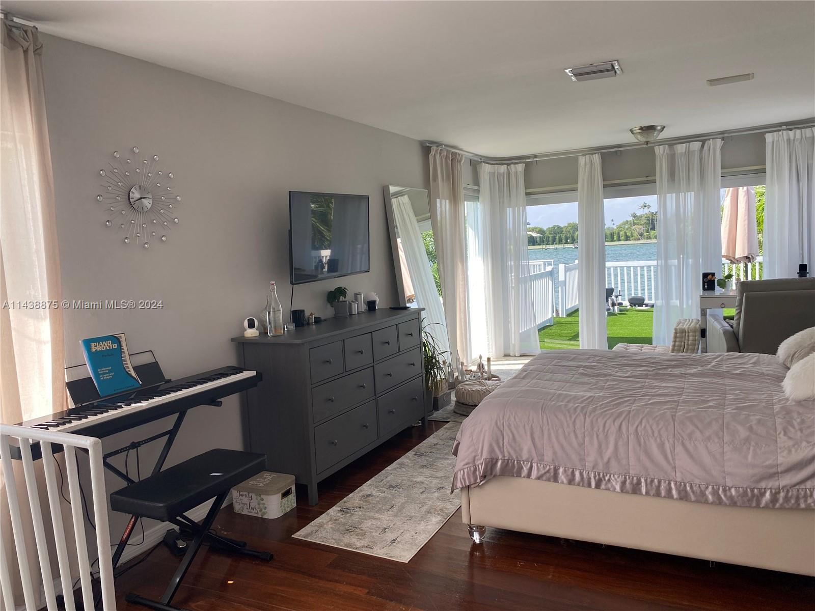 1531 Stillwater Dr, Miami Beach, FL, 33141 United States, 4 Bedrooms Bedrooms, ,3 BathroomsBathrooms,Residential,For Sale,Stillwater Dr,A11438875