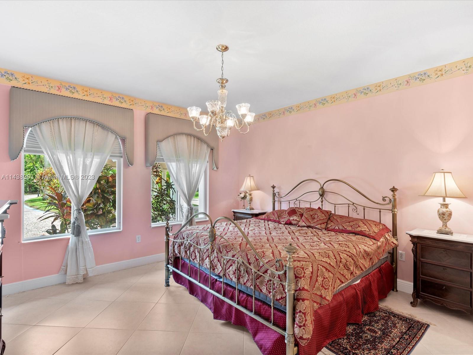 Bedroom with ensuite Bath with Shower