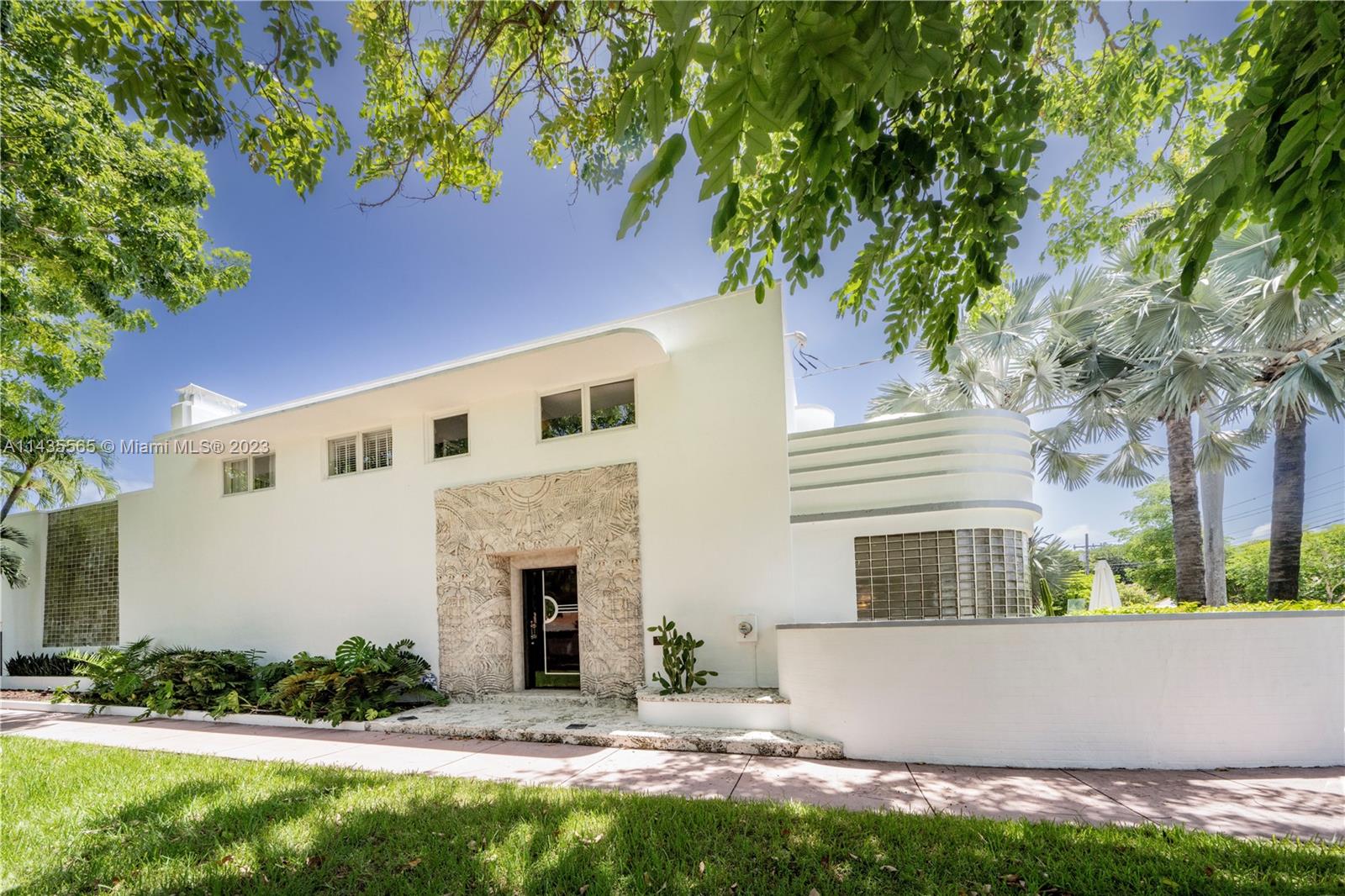 5959 La Gorce Dr, Miami Beach, FL, 33140 United States, 5 Bedrooms Bedrooms, ,5 BathroomsBathrooms,Residential,For Sale,La Gorce Dr,A11435565