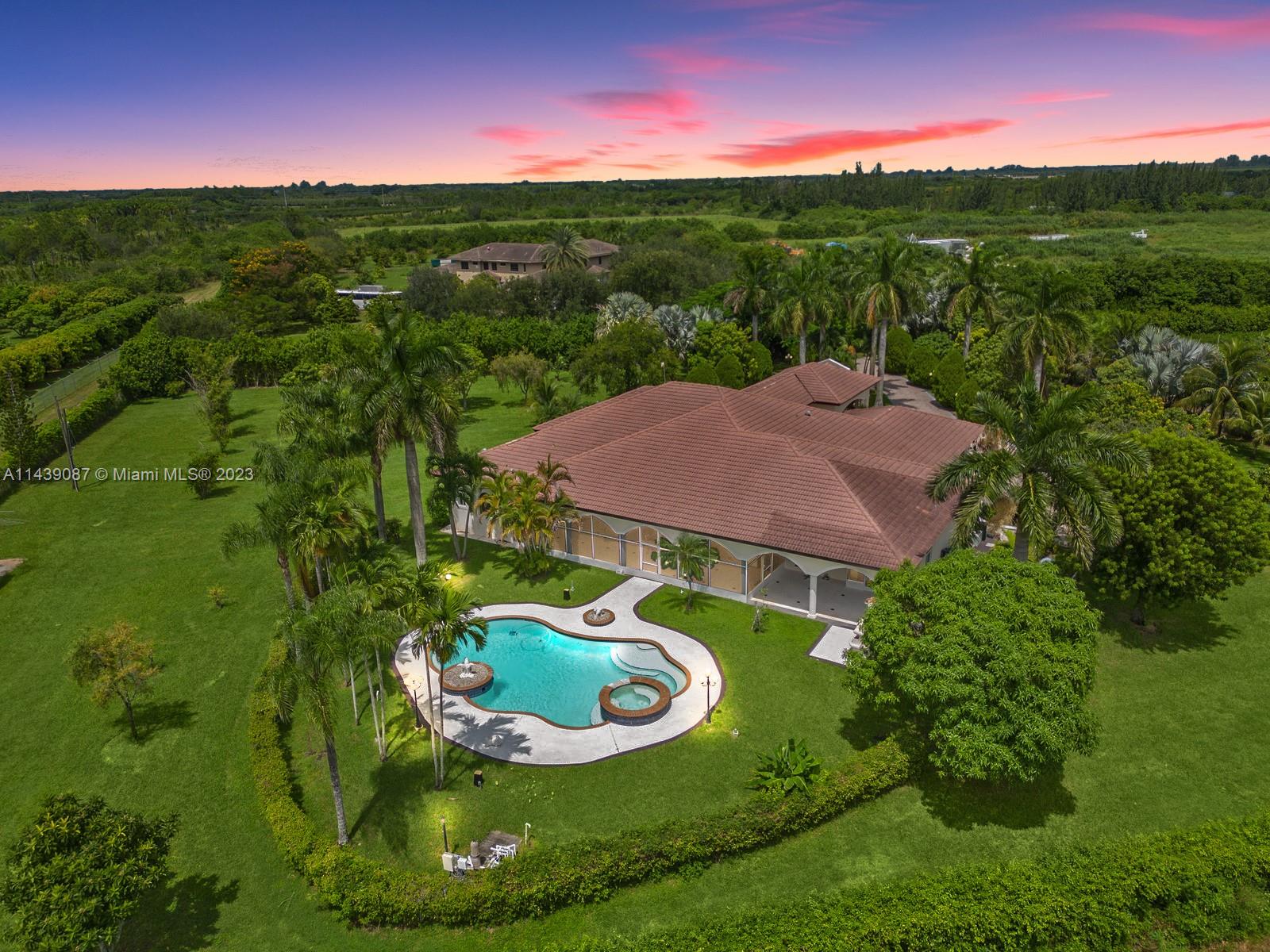 20571 140th Ave, Miami, FL, 33177 United States, 4 Bedrooms Bedrooms, ,4 BathroomsBathrooms,Residential,For Sale,140th Ave,A11439087