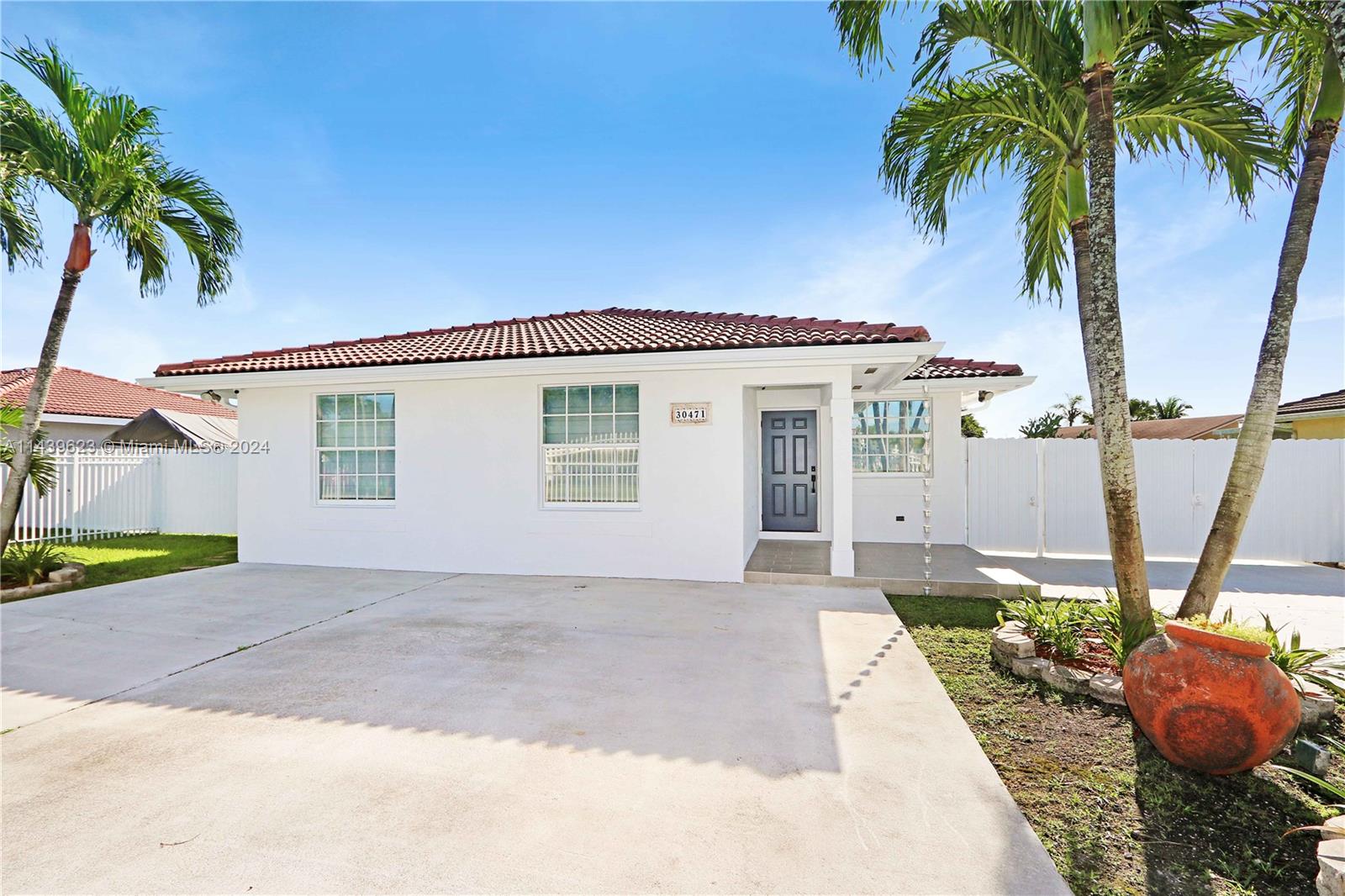 30471 SW 163rd Ave  For Sale A11439623, FL