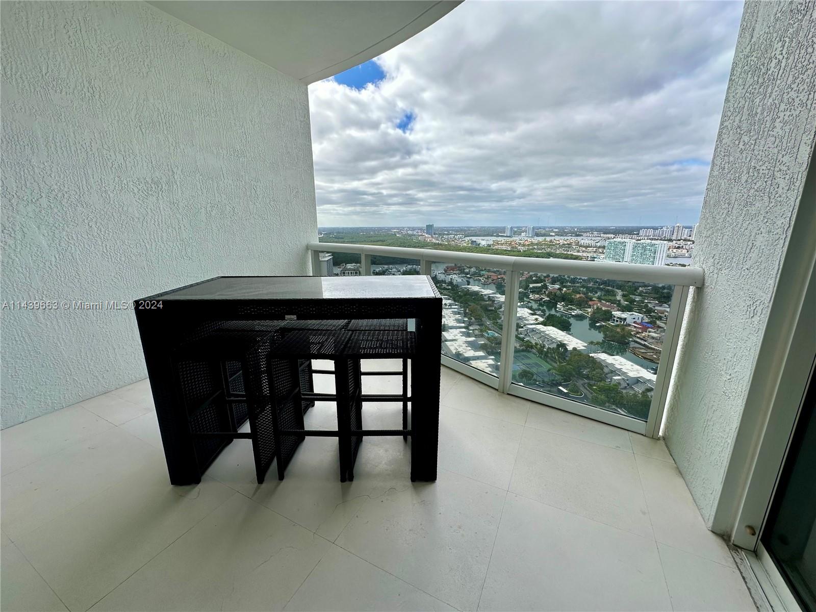 16001 Collins Ave, Sunny Isles Beach, FL, 33160 United States, 3 Bedrooms Bedrooms, ,3 BathroomsBathrooms,Residential,For Sale,Collins Ave,A11439663