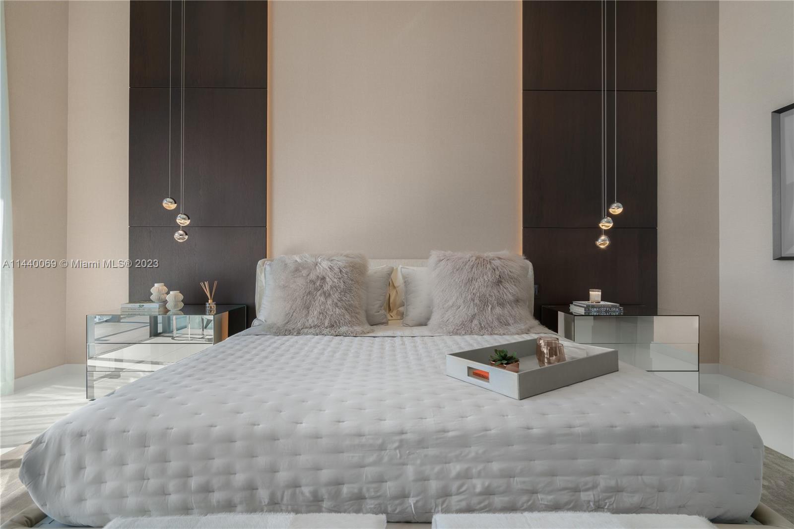 68 6th Street, Miami, FL, 33131 United States, 3 Bedrooms Bedrooms, ,4 BathroomsBathrooms,Residential,For Sale,6th Street,A11440069