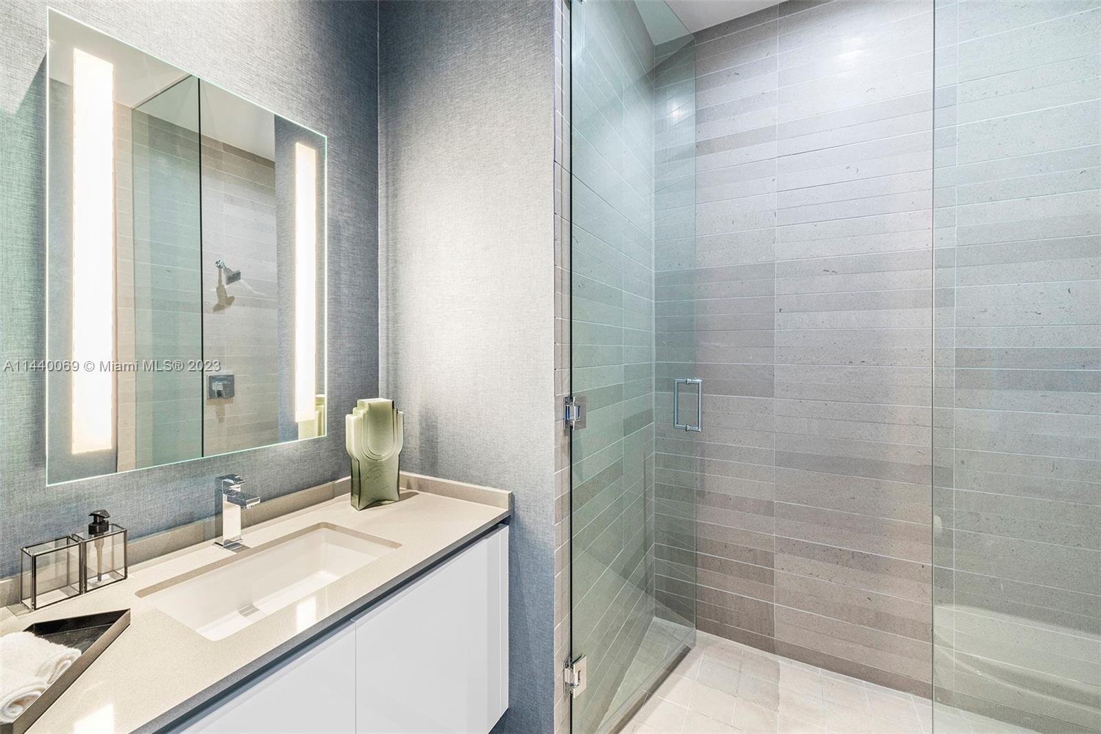 68 6th Street, Miami, FL, 33131 United States, 3 Bedrooms Bedrooms, ,4 BathroomsBathrooms,Residential,For Sale,6th Street,A11440069