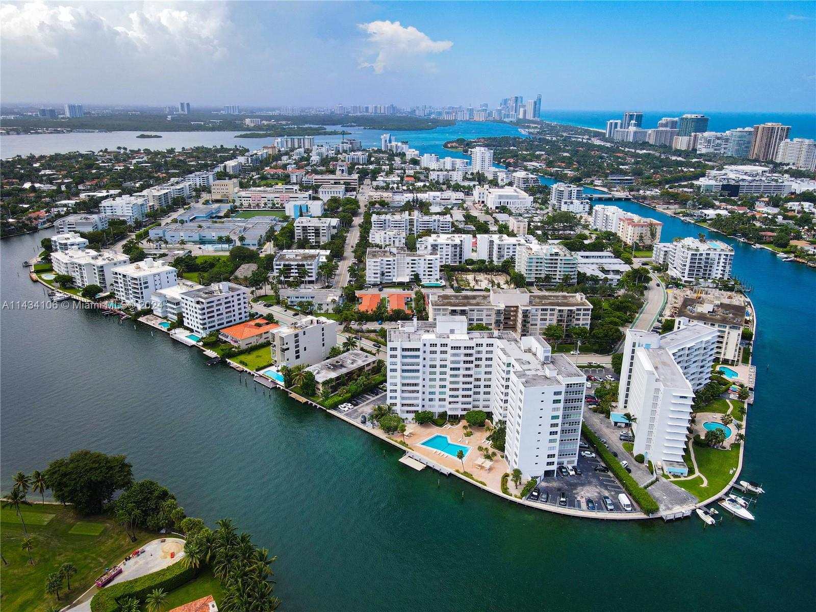 9100 W Bay Harbor Dr #4AE For Sale A11434106, FL