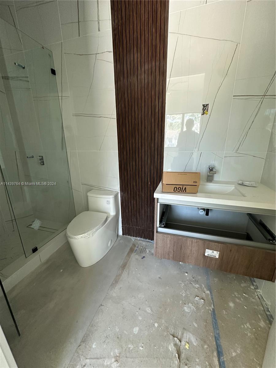 537 NE 14th Ave, Fort Lauderdale, Florida 33301, 4 Bedrooms Bedrooms, ,5 BathroomsBathrooms,Residential,For Sale,537 NE 14th Ave,A11439764