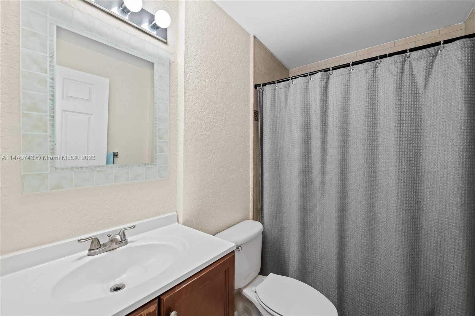 1805 N Flagler Dr #313, West Palm Beach, Florida image 15