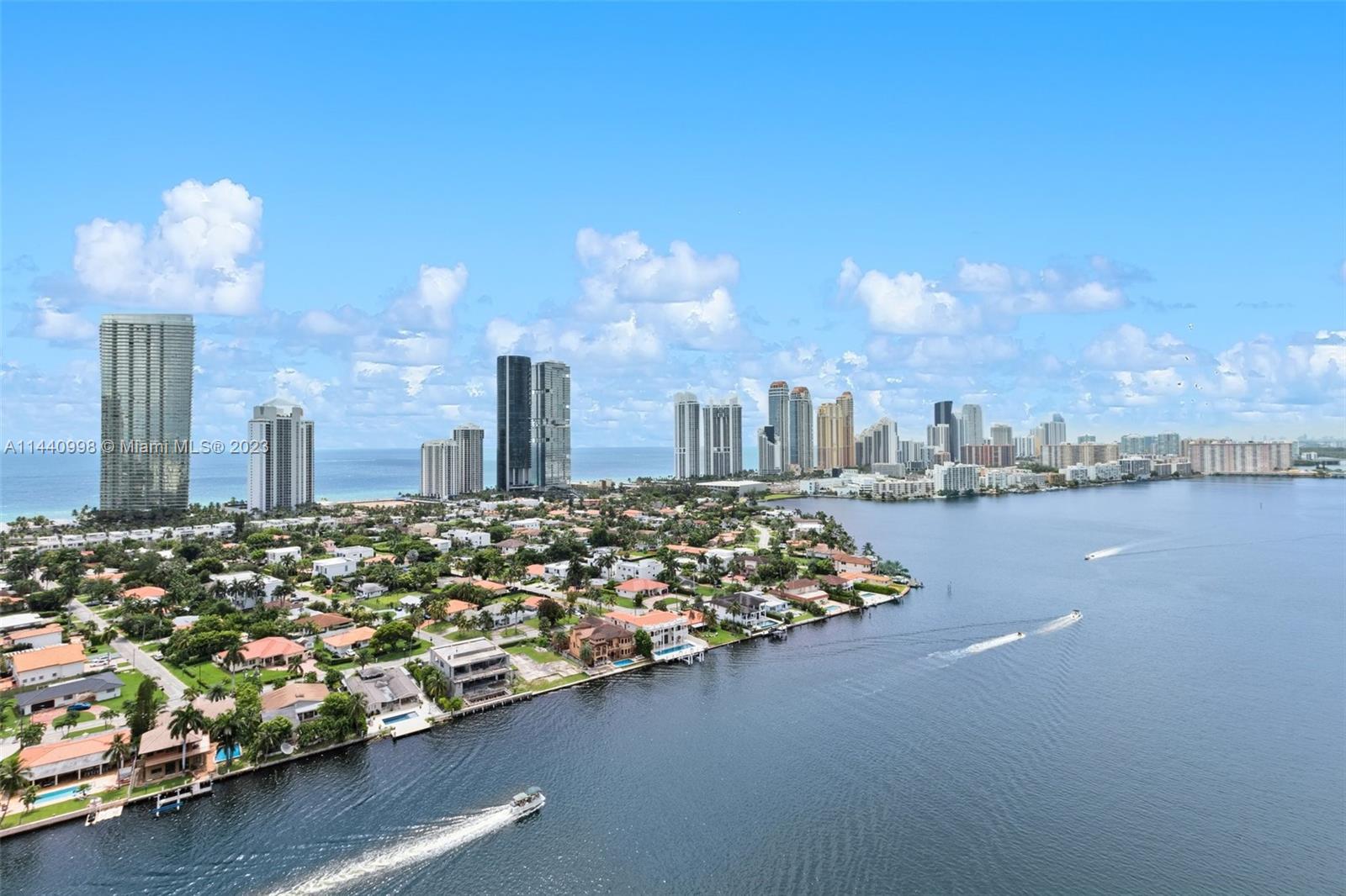 19101 Mystic Pointe Dr, Aventura, FL, 33180 United States, 2 Bedrooms Bedrooms, ,2 BathroomsBathrooms,Residential,For Sale,Mystic Pointe Dr,A11440998