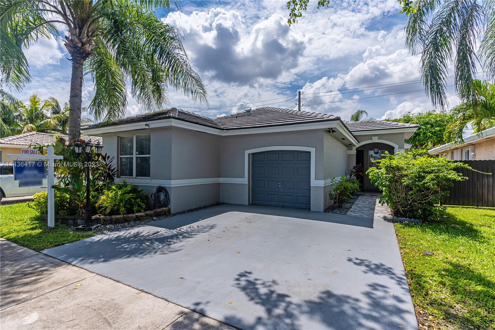 16070 SW 71st Ter  For Sale A11436417, FL