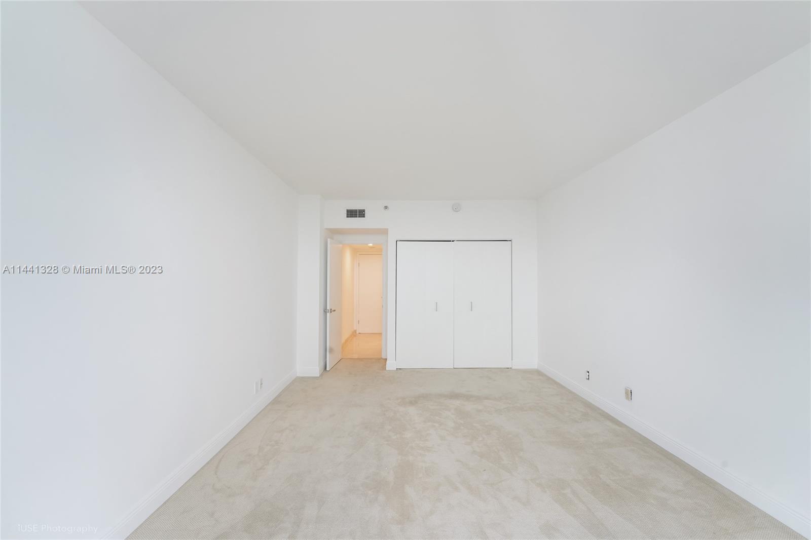 20281 E Country Club Dr 2302, Aventura, Florida 33180, 2 Bedrooms Bedrooms, ,2 BathroomsBathrooms,Residential,For Sale,20281 E Country Club Dr 2302,A11441328