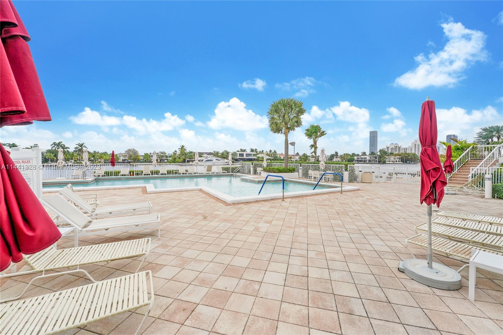 20281 E Country Club Dr 2302, Aventura, Florida 33180, 2 Bedrooms Bedrooms, ,2 BathroomsBathrooms,Residential,For Sale,20281 E Country Club Dr 2302,A11441328