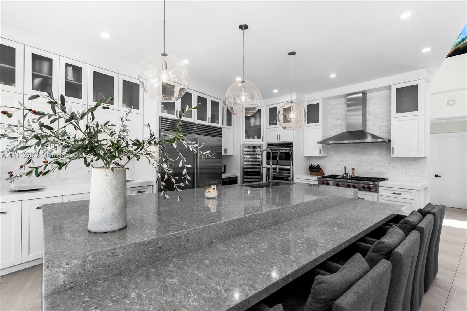 284 Las Brisas Ct, Coral Gables, FL, 33143 United States, 5 Bedrooms Bedrooms, ,4 BathroomsBathrooms,Residential,For Sale,Las Brisas Ct,A11441268