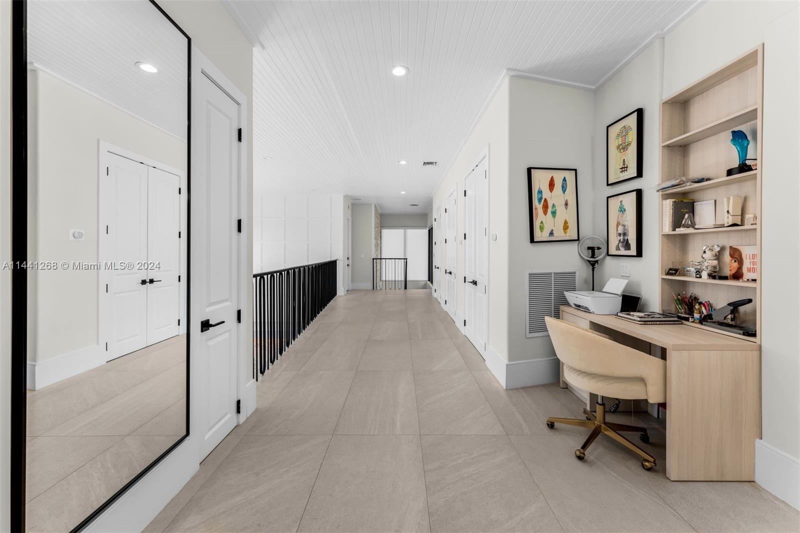 284 Las Brisas Ct, Coral Gables, FL, 33143 United States, 5 Bedrooms Bedrooms, ,4 BathroomsBathrooms,Residential,For Sale,Las Brisas Ct,A11441268