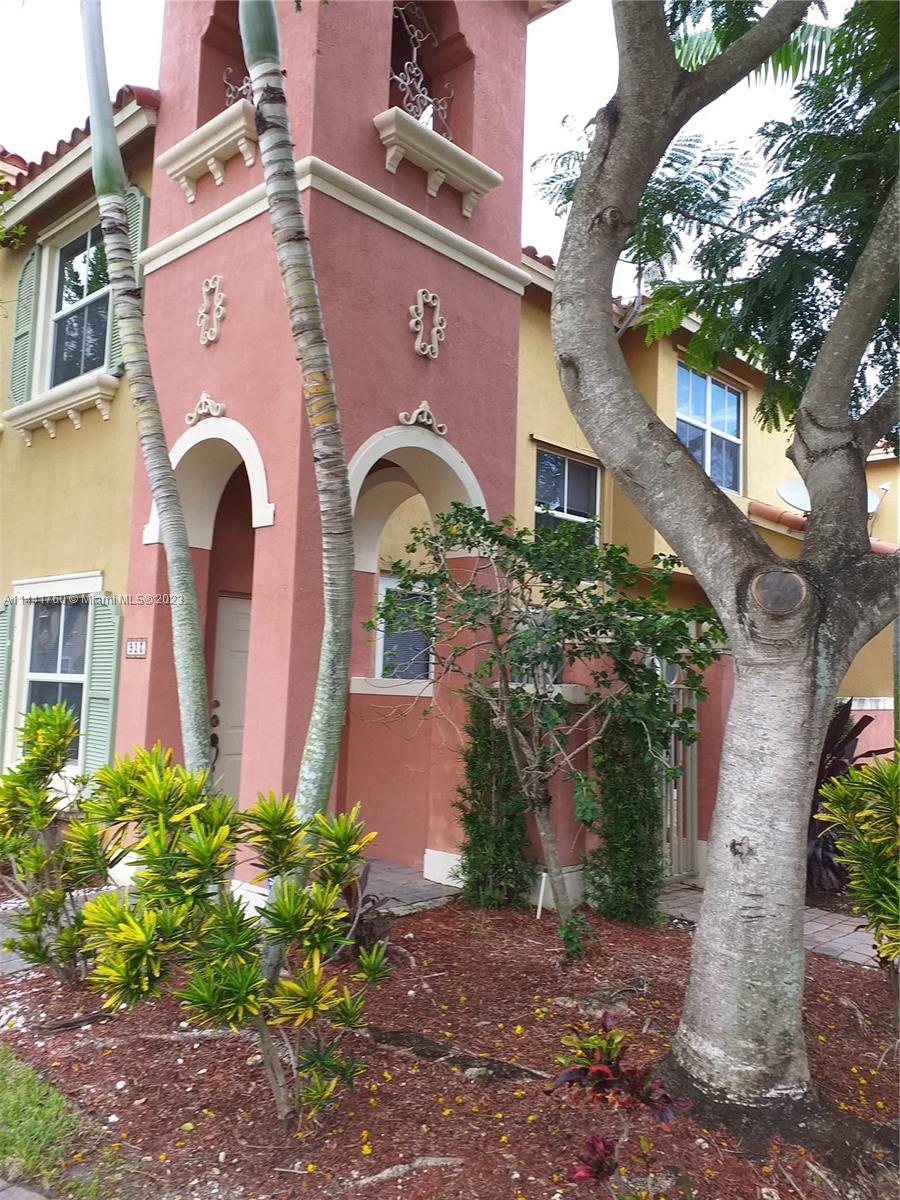 762 SW 107th Ave 308, Pembroke Pines, Florida 33025, 3 Bedrooms Bedrooms, ,2 BathroomsBathrooms,Residentiallease,For Rent,762 SW 107th Ave 308,A11441760