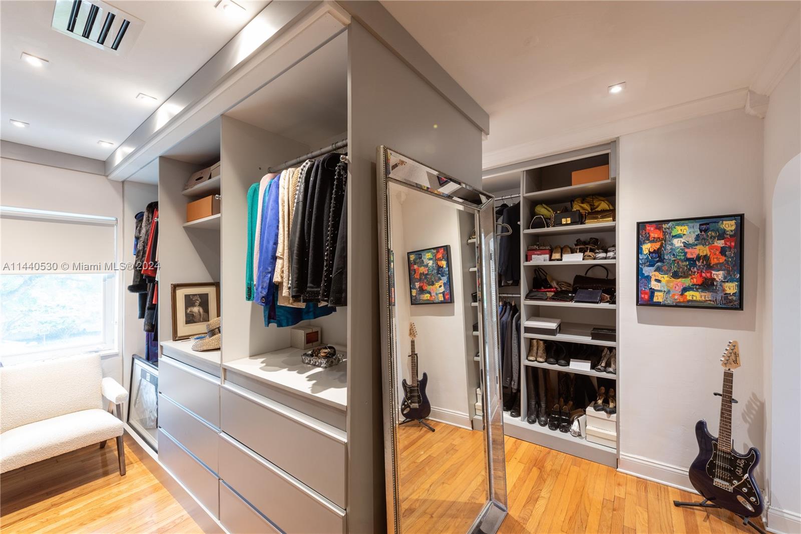 5828 Pine Tree Dr, Miami Beach, FL, 33140 United States, 3 Bedrooms Bedrooms, ,3 BathroomsBathrooms,Residential,For Sale,Pine Tree Dr,A11440530