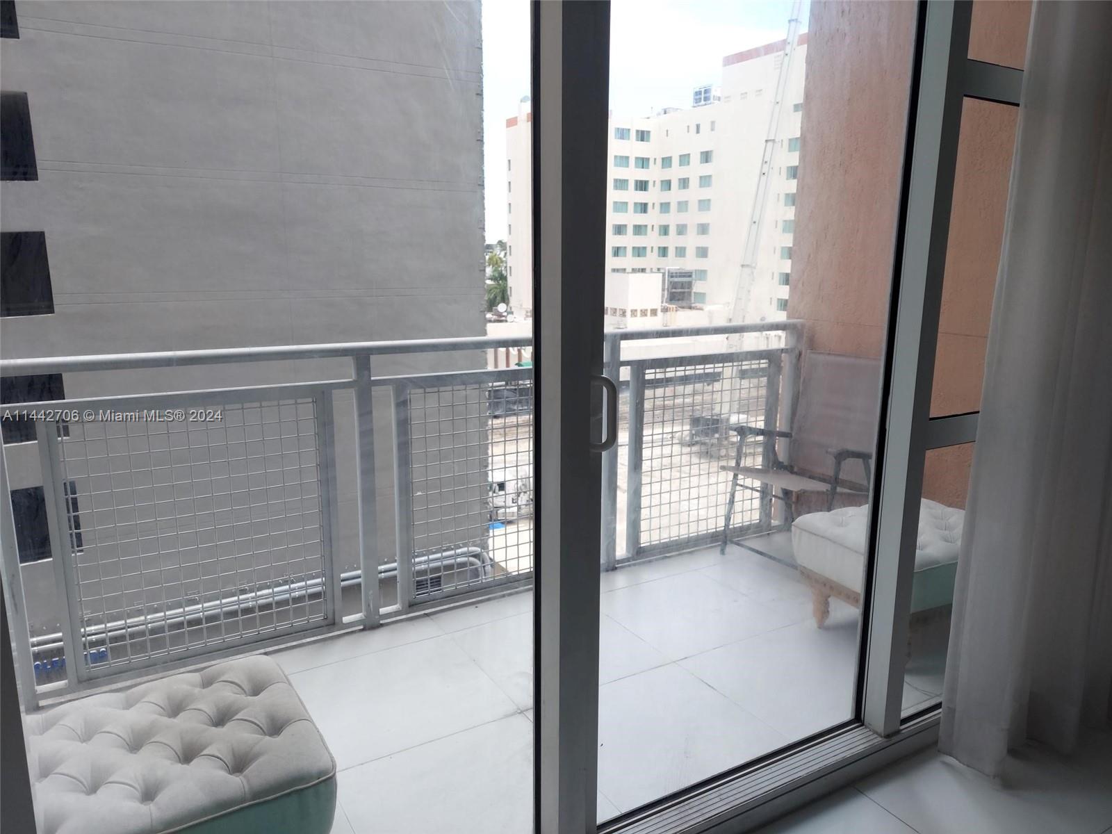 244 Biscayne Blvd 452, Miami, Florida 33132, 2 Bedrooms Bedrooms, ,1 BathroomBathrooms,Residentiallease,For Rent,244 Biscayne Blvd 452,A11442706