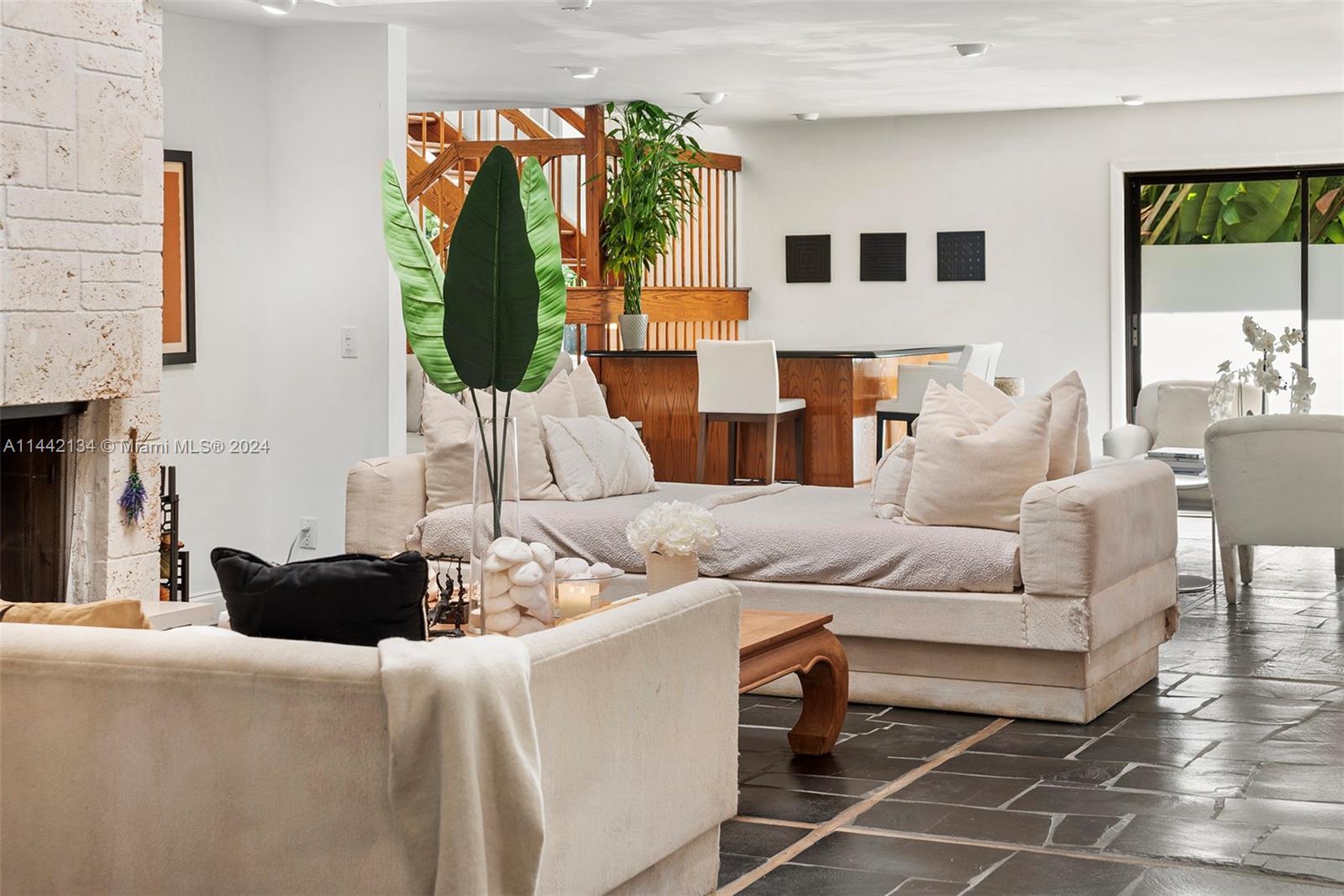 3821 Carole Ct, Miami, FL, 33133 United States, 4 Bedrooms Bedrooms, ,4 BathroomsBathrooms,Residential,For Sale,Carole Ct,A11442134