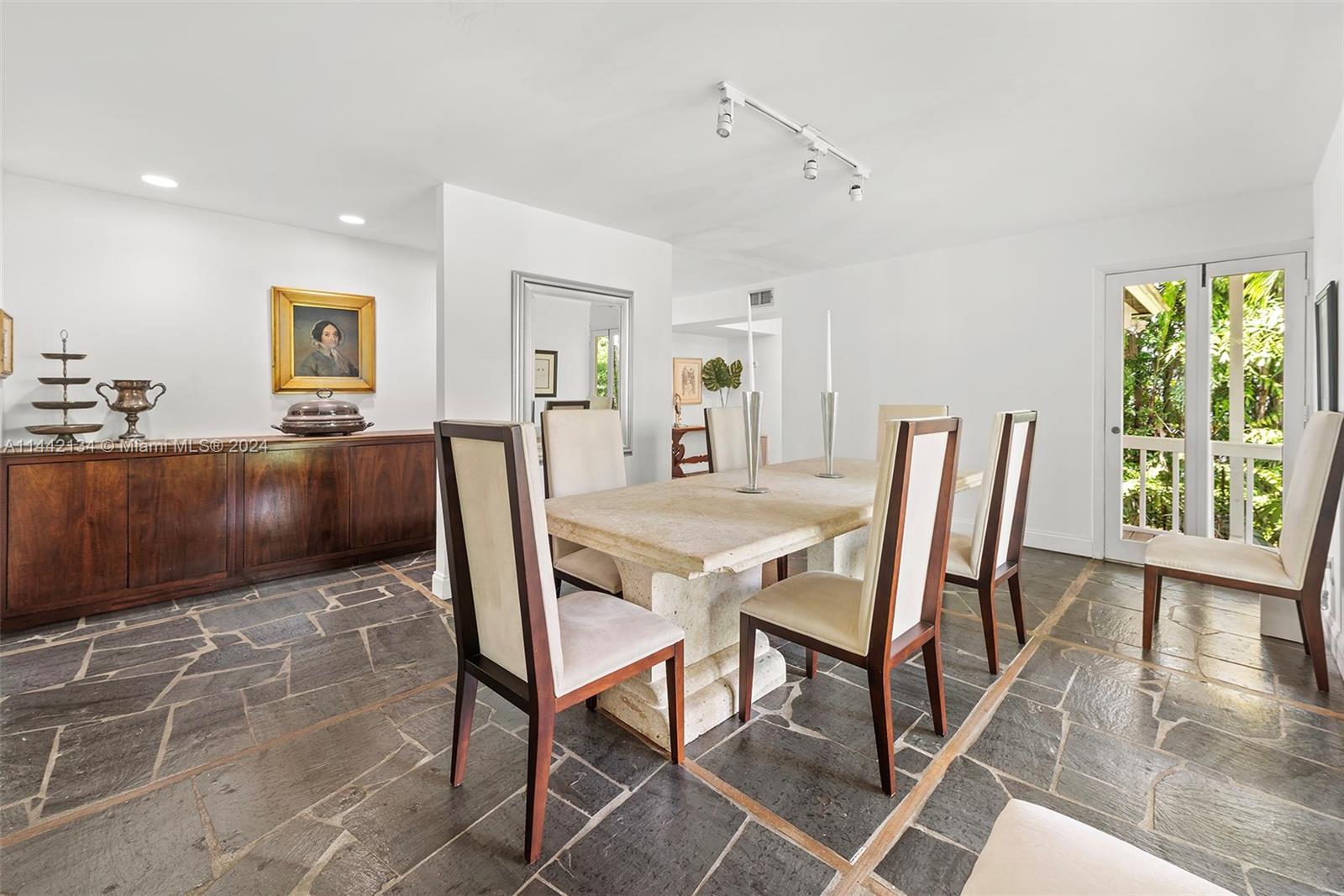 3821 Carole Ct, Miami, FL, 33133 United States, 4 Bedrooms Bedrooms, ,4 BathroomsBathrooms,Residential,For Sale,Carole Ct,A11442134