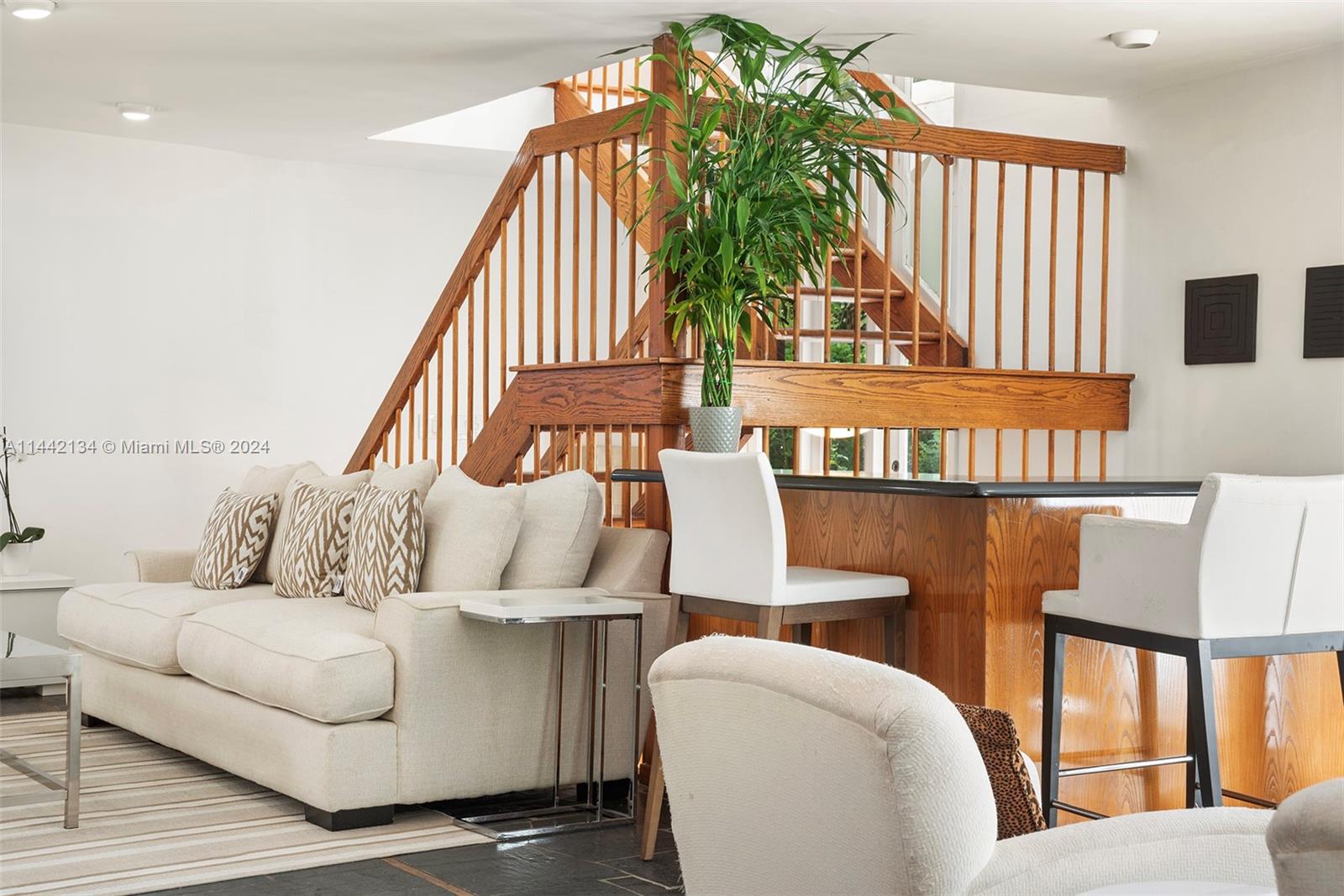 3821 Carole Ct, Miami, FL, 33133 United States, 4 Bedrooms Bedrooms, ,4 BathroomsBathrooms,Residential,For Sale,Carole Ct,A11442134