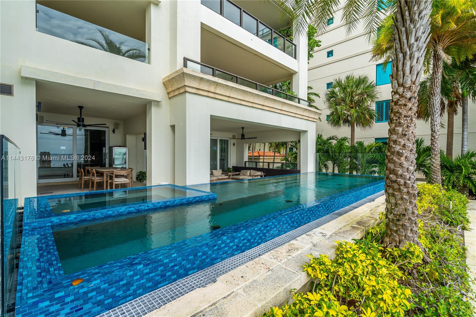 3535 Hiawatha Ave, Miami, FL, 33133 United States, 4 Bedrooms Bedrooms, ,5 BathroomsBathrooms,Residential,For Sale,Hiawatha Ave,A11443176