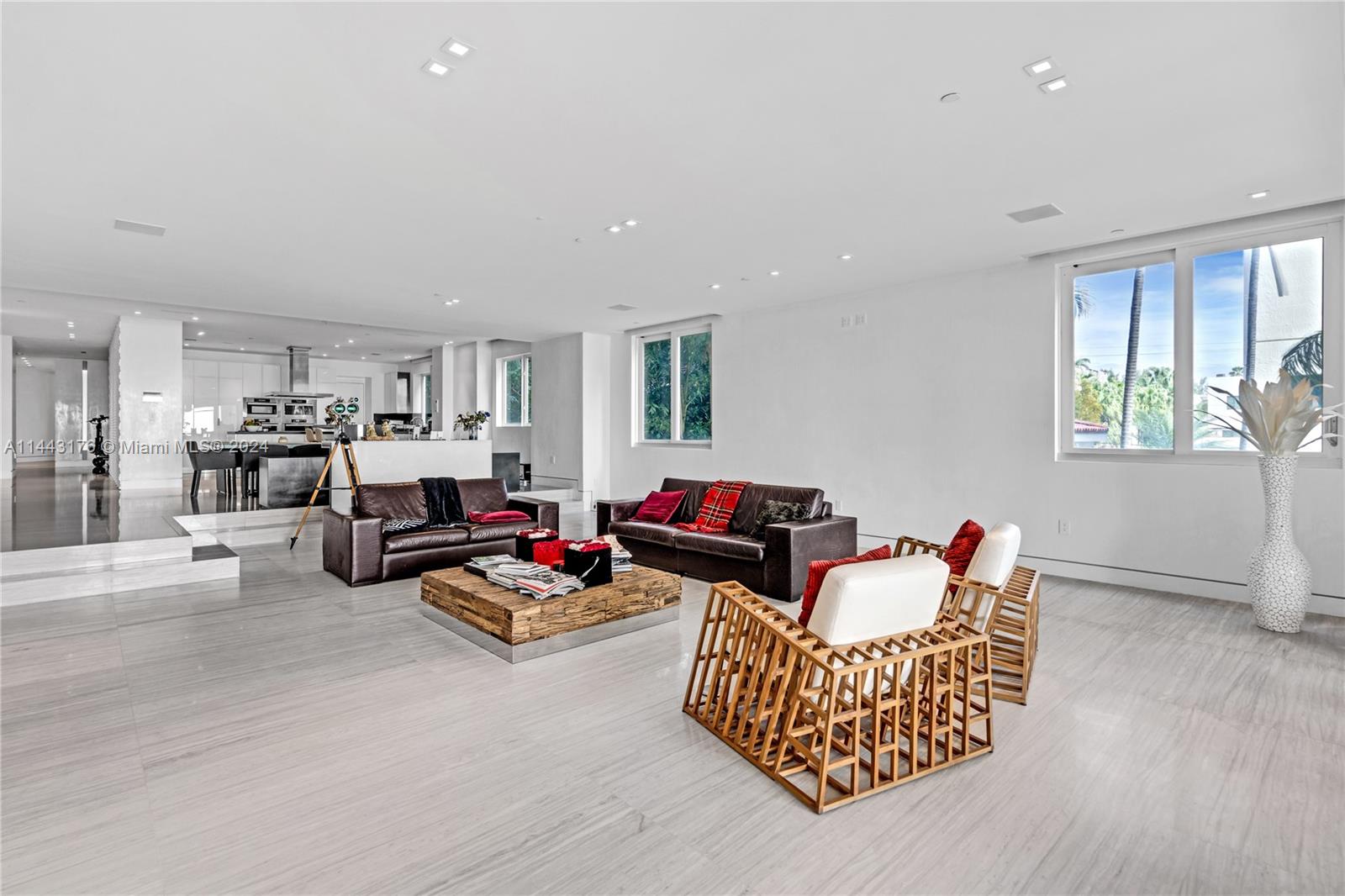 3535 Hiawatha Ave, Miami, FL, 33133 United States, 4 Bedrooms Bedrooms, ,5 BathroomsBathrooms,Residential,For Sale,Hiawatha Ave,A11443176