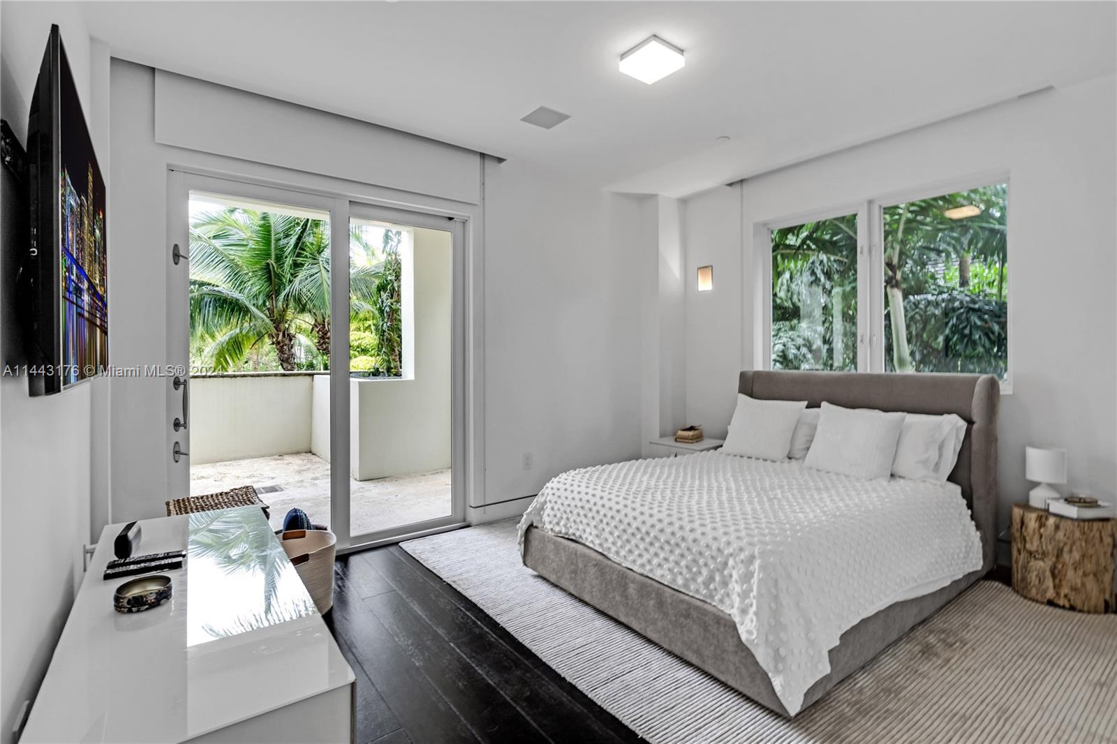 3535 Hiawatha Ave, Miami, FL, 33133 United States, 4 Bedrooms Bedrooms, ,5 BathroomsBathrooms,Residential,For Sale,Hiawatha Ave,A11443176