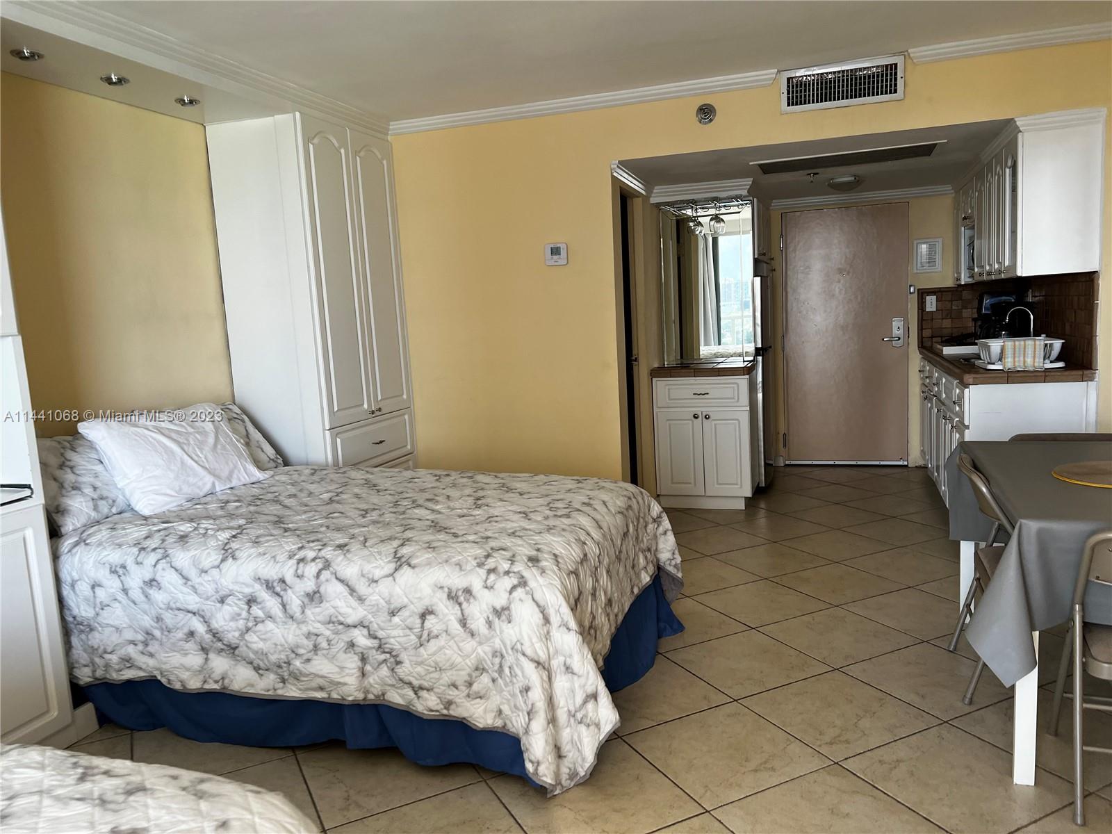 19201 Collins Ave 1105, Sunny Isles Beach, FL 33160, ,1 BathroomBathrooms,Residential,For Sale,Collins Ave,A11441068