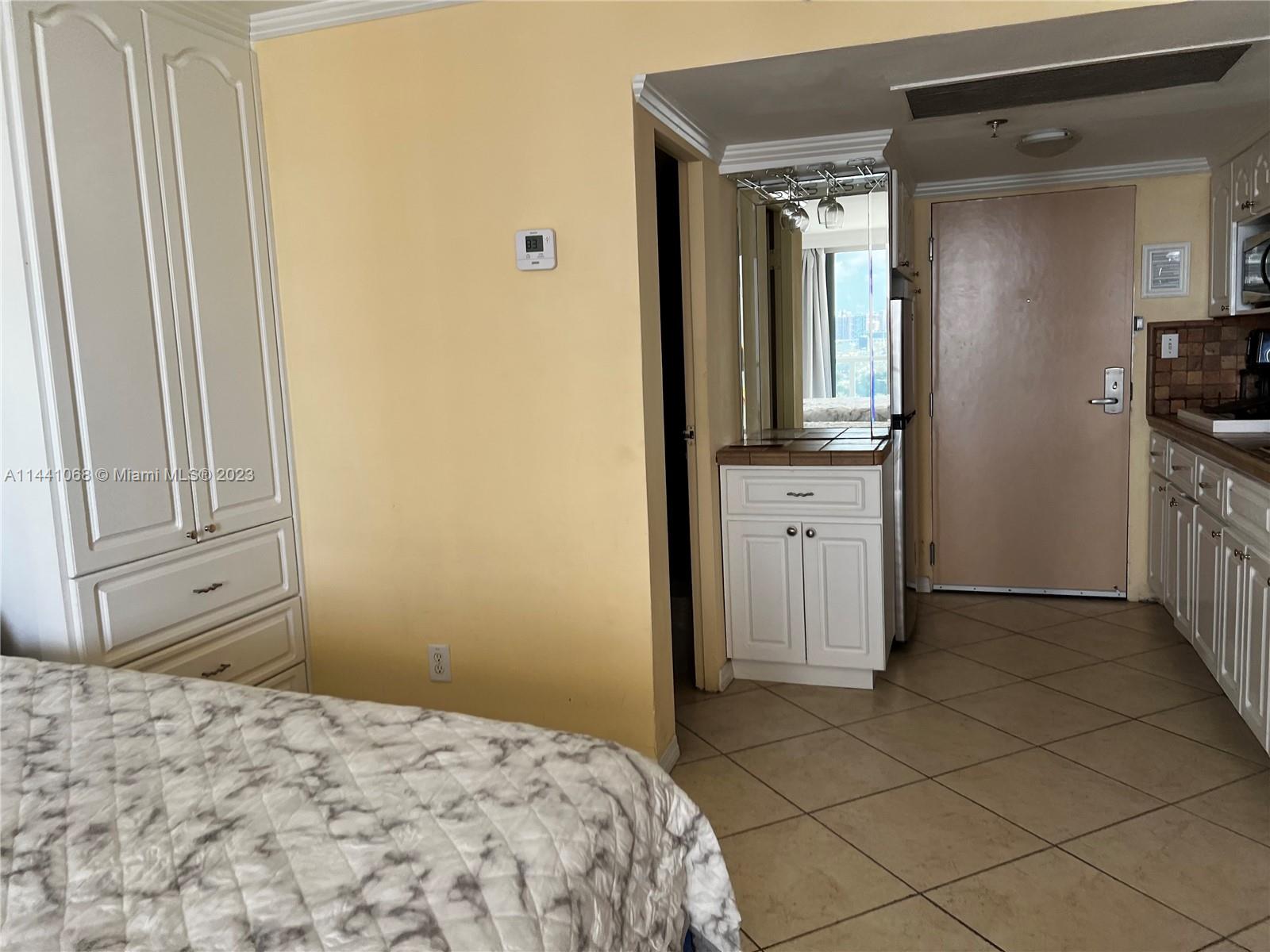 19201 Collins Ave 1105, Sunny Isles Beach, FL 33160, ,1 BathroomBathrooms,Residential,For Sale,Collins Ave,A11441068