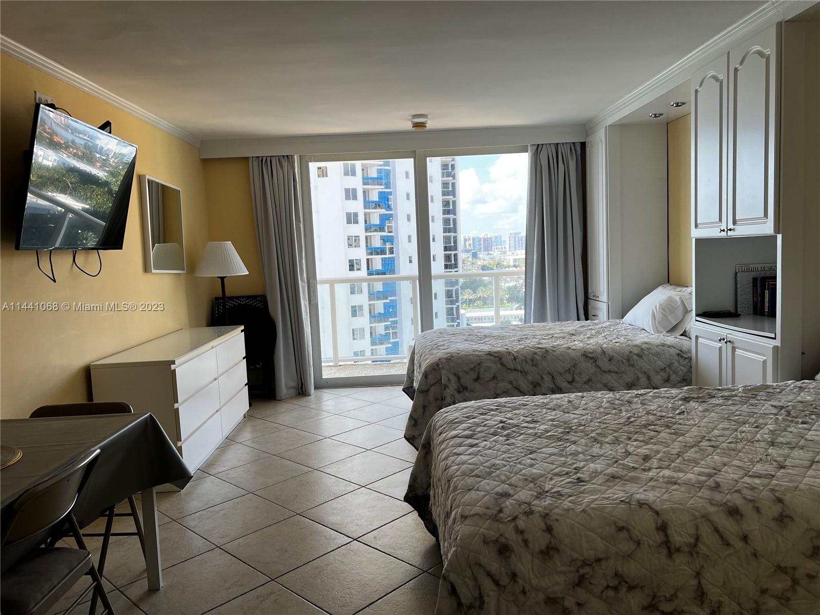 19201 Collins Ave 1105, Sunny Isles Beach, FL 33160, ,1 BathroomBathrooms,Residential,For Sale,Collins Ave,A11441068