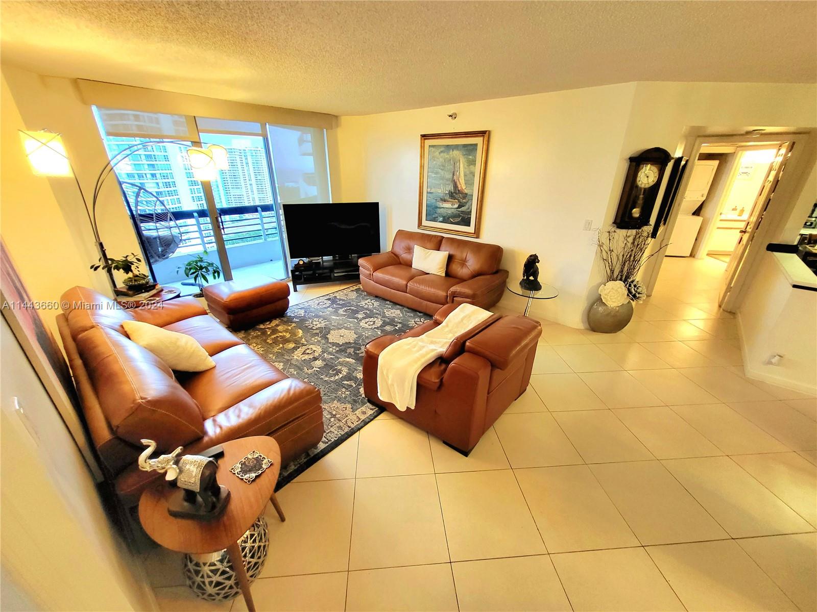 3530 Mystic Pointe Dr #2707, Aventura, Florida image 19