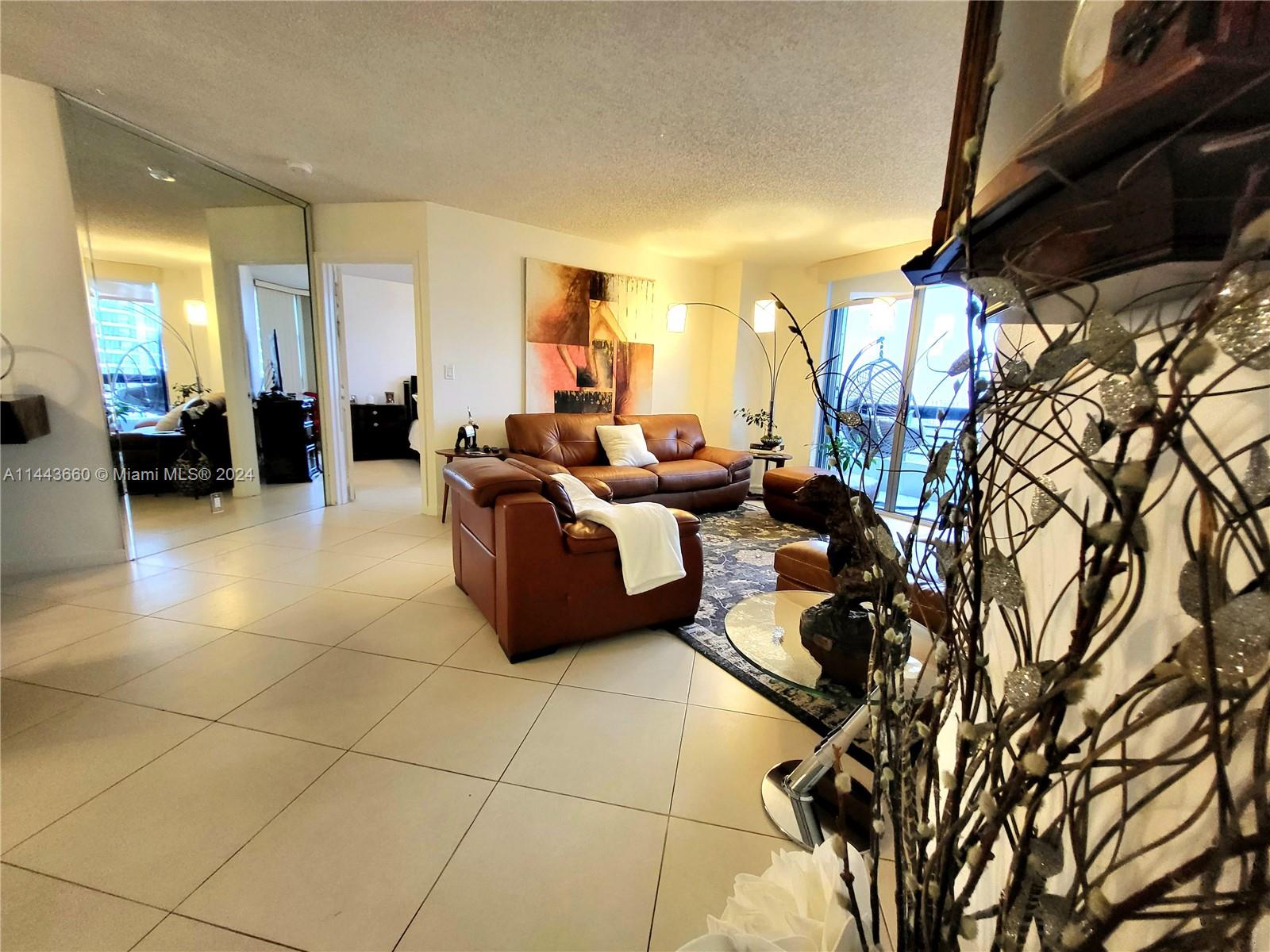 3530 Mystic Pointe Dr #2707, Aventura, Florida image 33