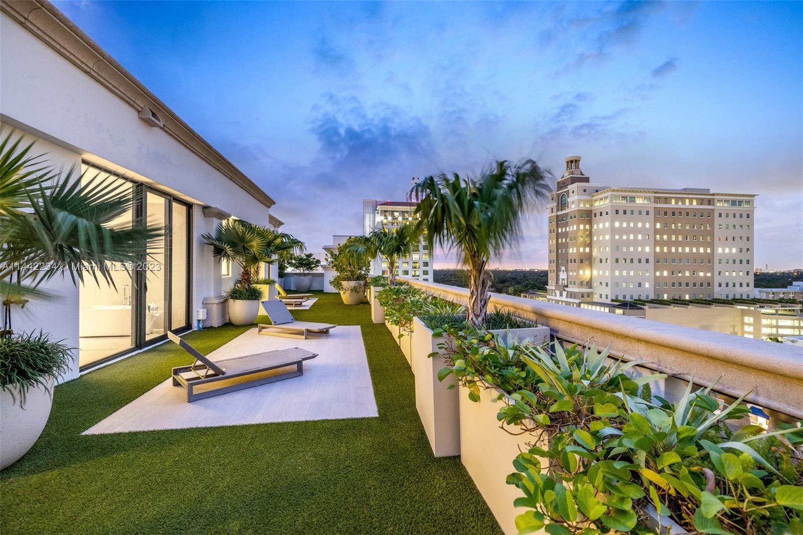 275 Giralda Ave PH, Coral Gables, Florida 33134, 4 Bedrooms Bedrooms, ,4 BathroomsBathrooms,Residential,For Sale,275 Giralda Ave PH,A11442234