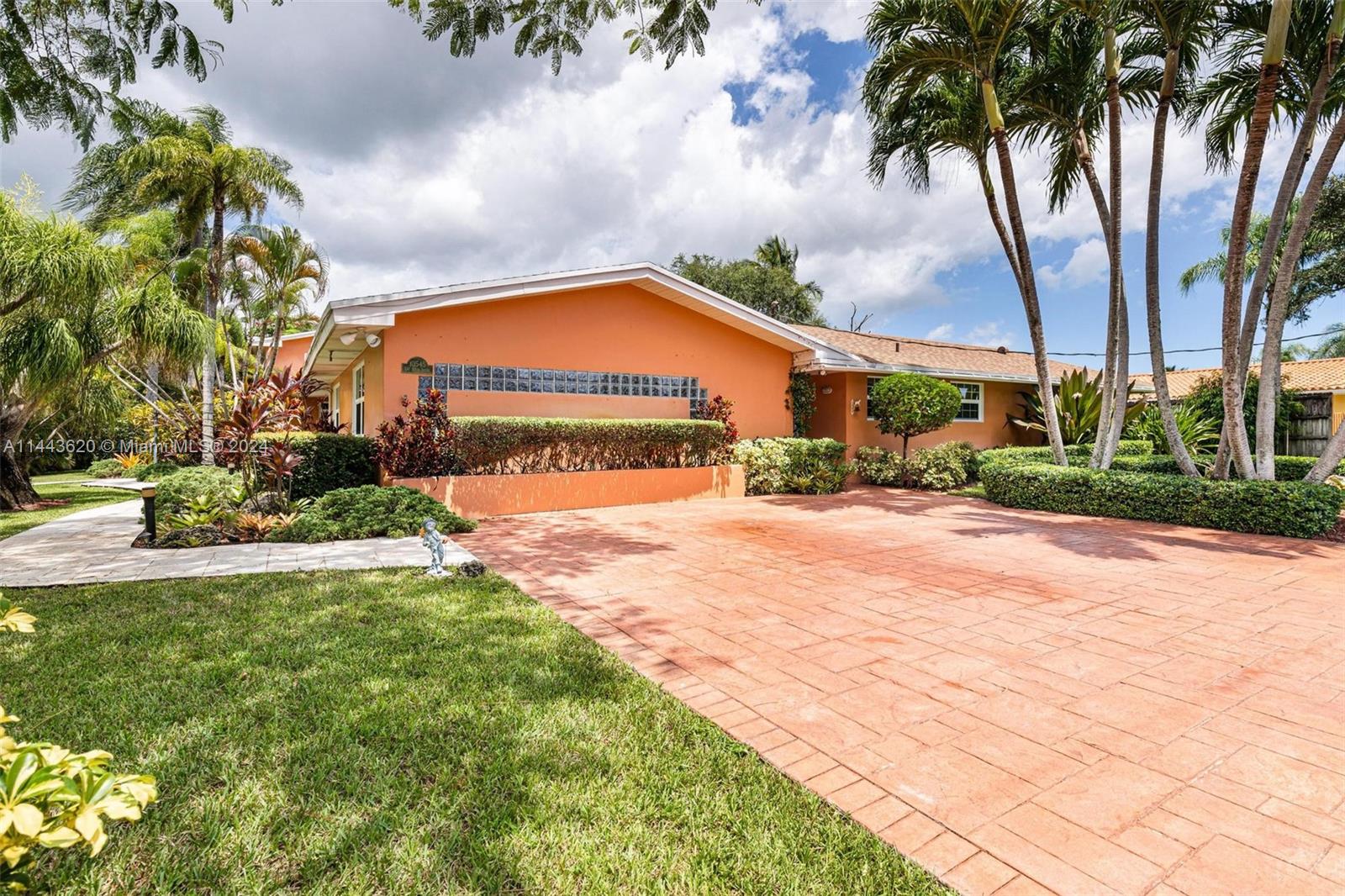 10545 SW 87th Ave  For Sale A11443620, FL