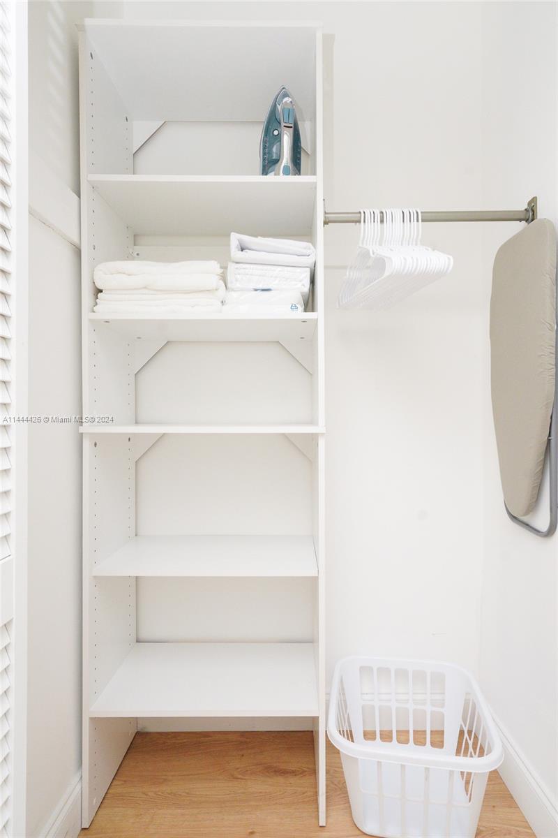 6401 NW 1st Pl, Miami, Florida 33150, 6 Bedrooms Bedrooms, ,3 BathroomsBathrooms,Residentiallease,For Rent,6401 NW 1st Pl,A11444426